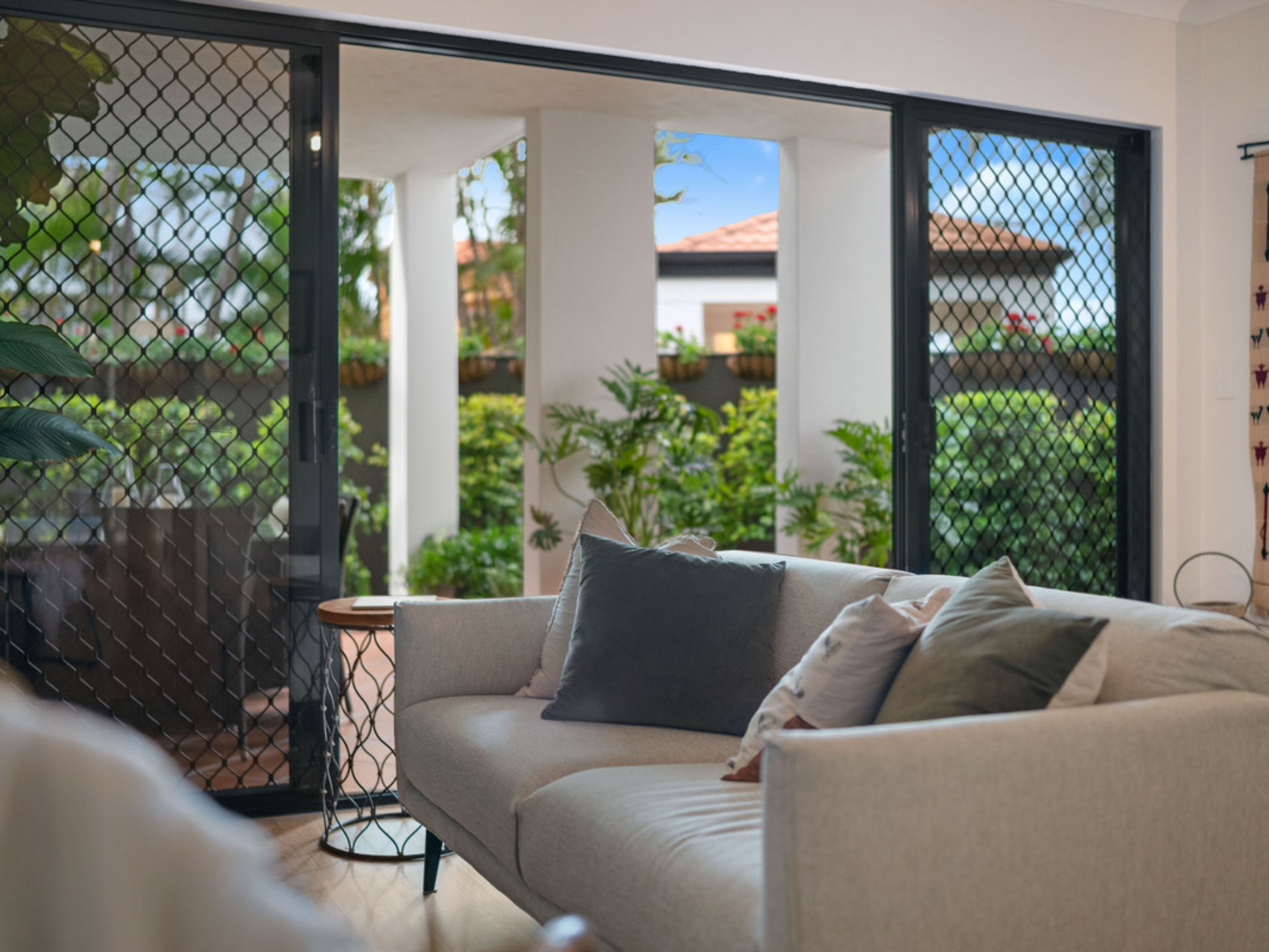 2/47 Kent Street, HAMILTON