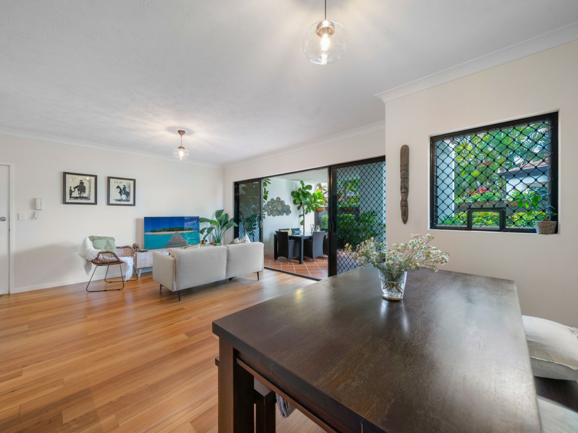 2/47 Kent Street, HAMILTON