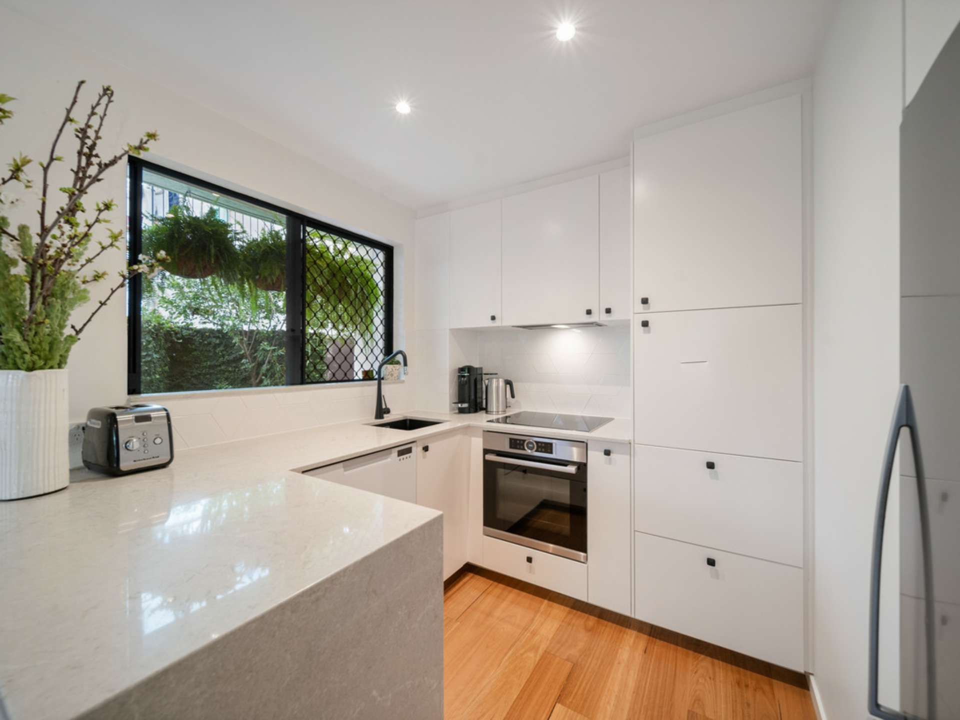 2/47 Kent Street, HAMILTON