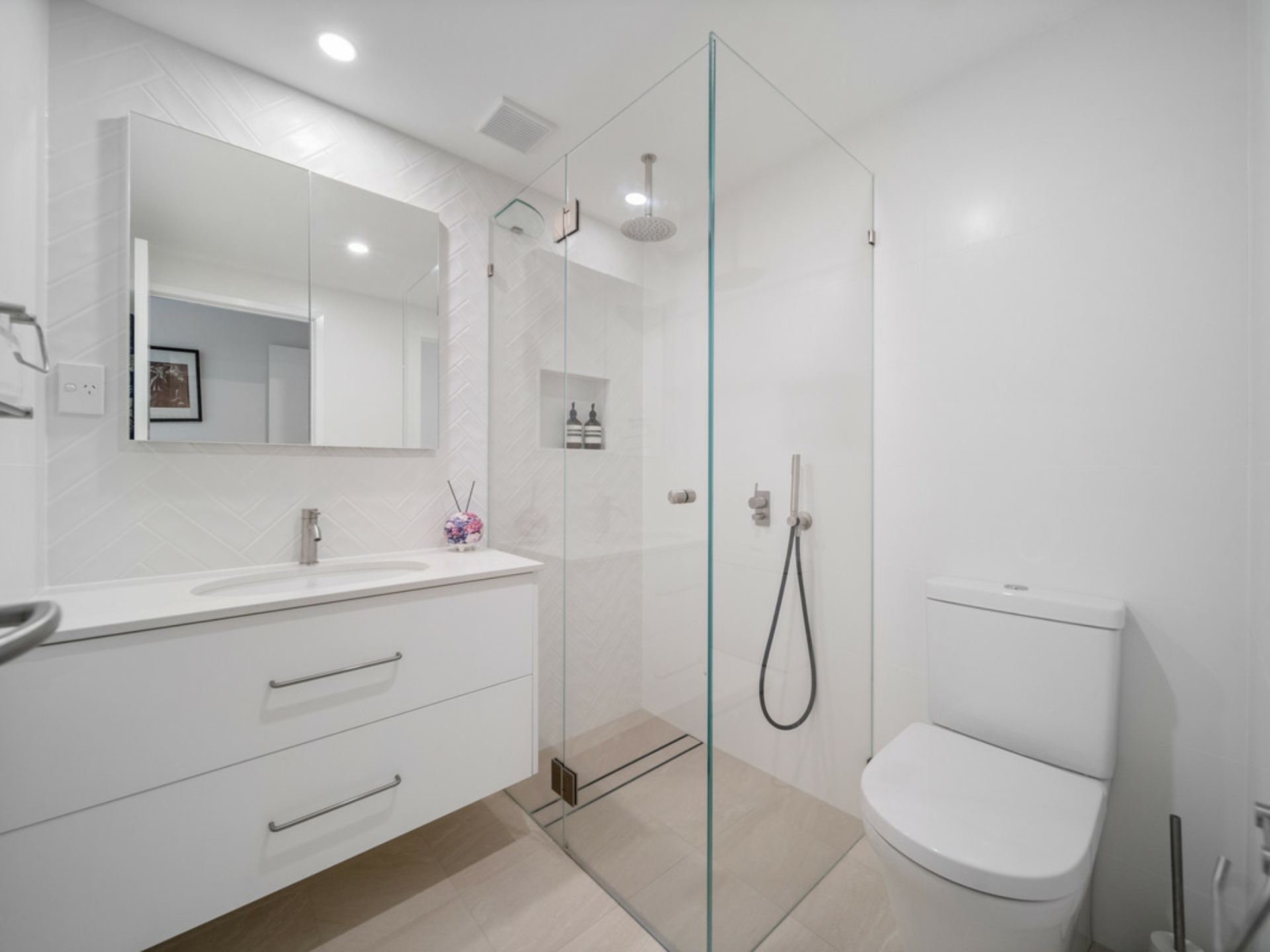 2/47 Kent Street, HAMILTON