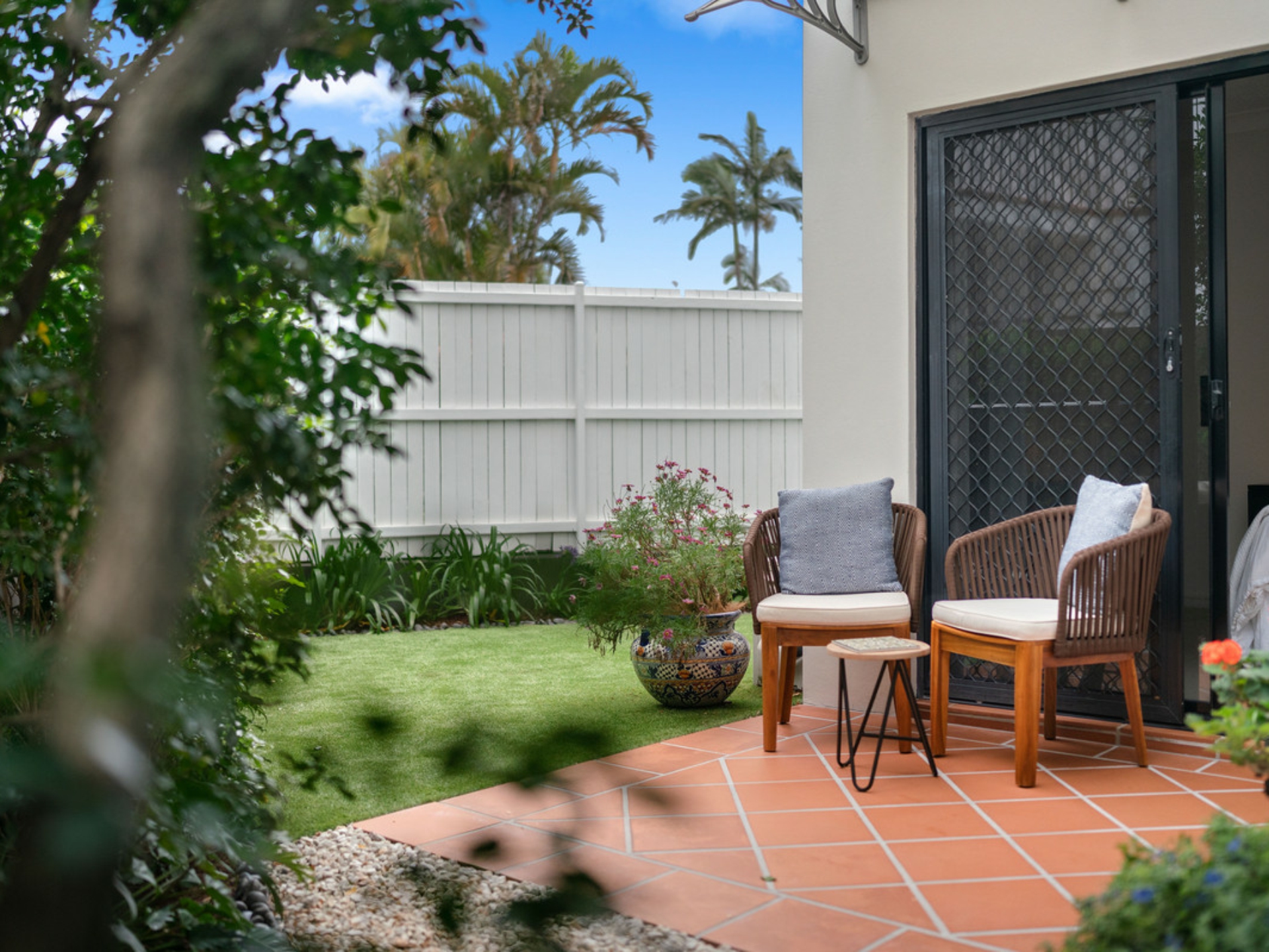 2/47 Kent Street, HAMILTON