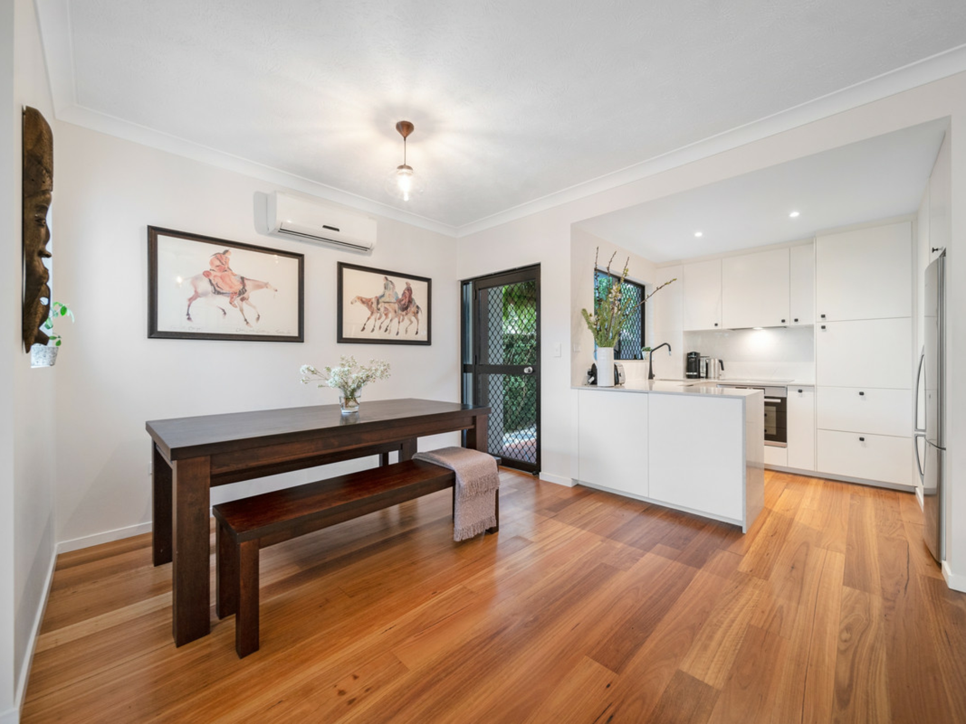 2/47 Kent Street, HAMILTON