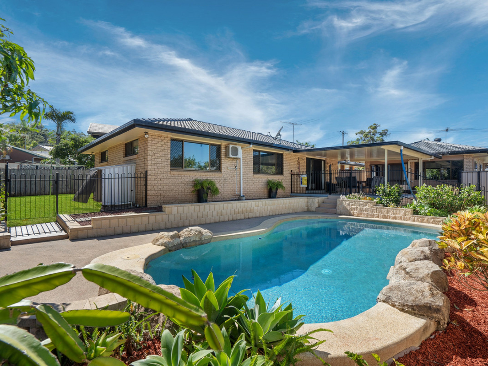48 Jilbard Drive, SPRINGWOOD