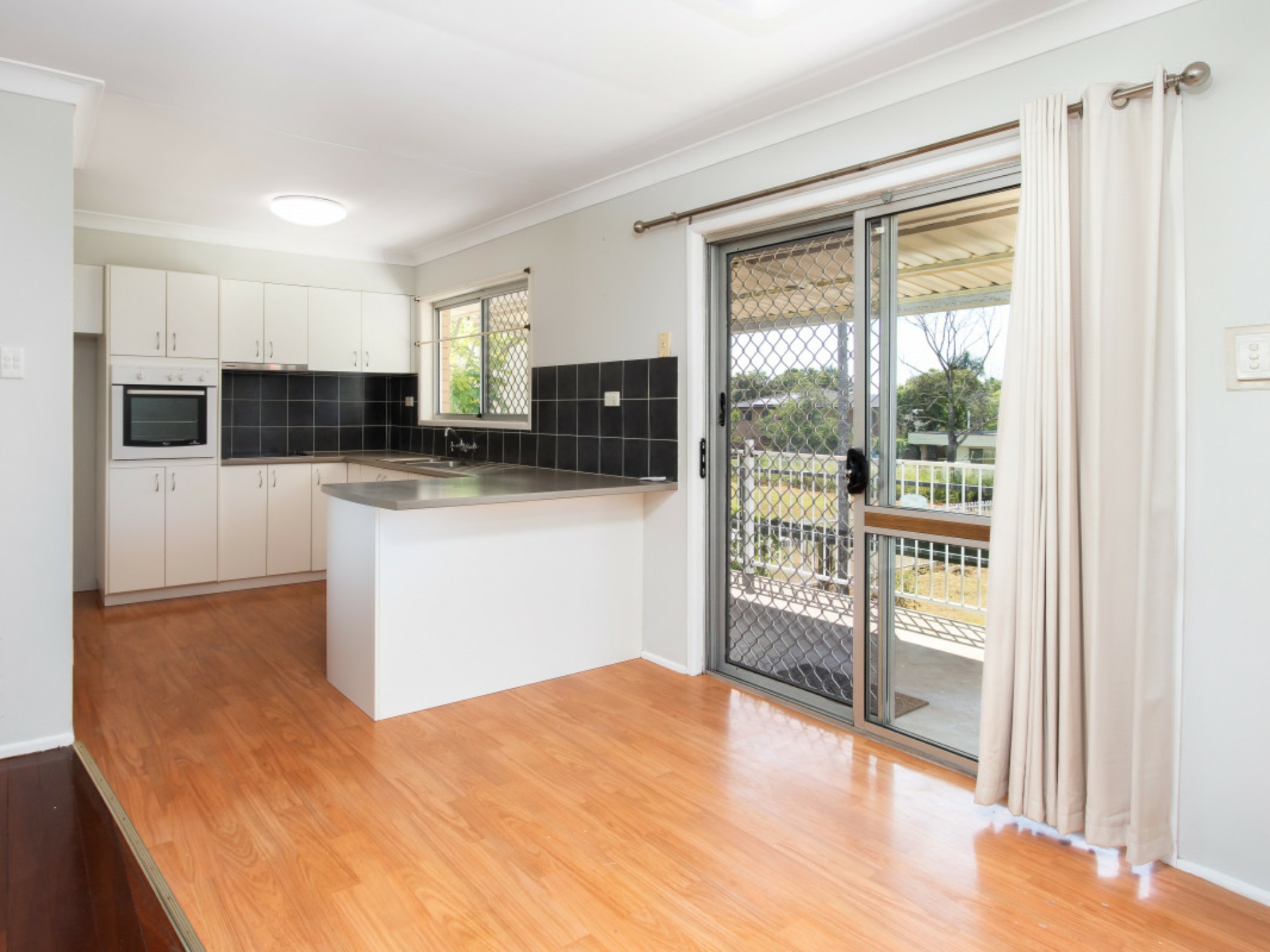 17 Monarch Street, SLACKS CREEK