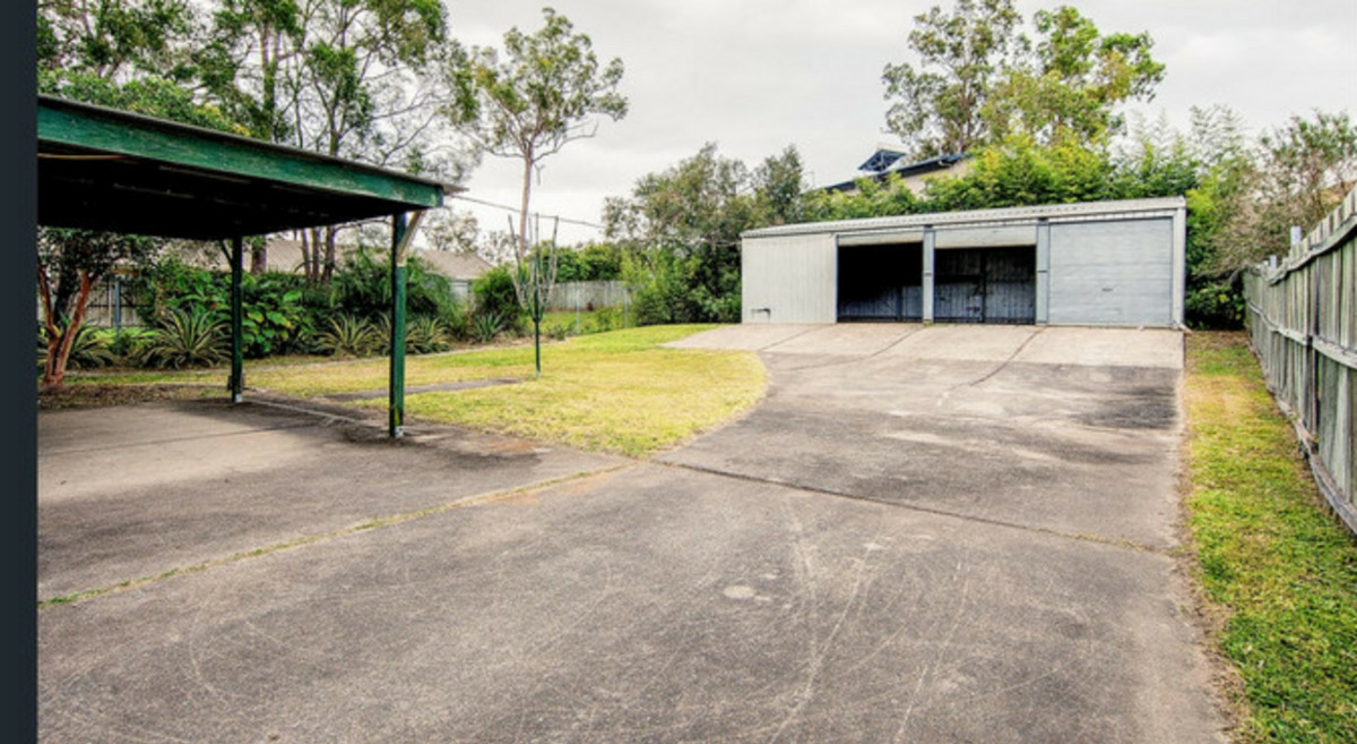 33 Rhodes Street, LOGANLEA