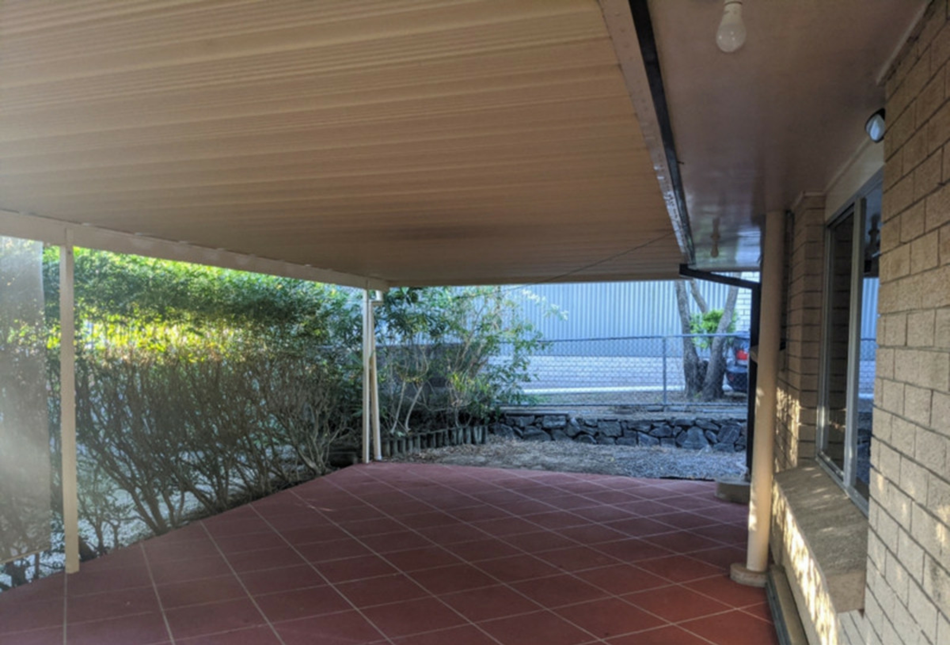 10 Lauretta Avenue, SPRINGWOOD