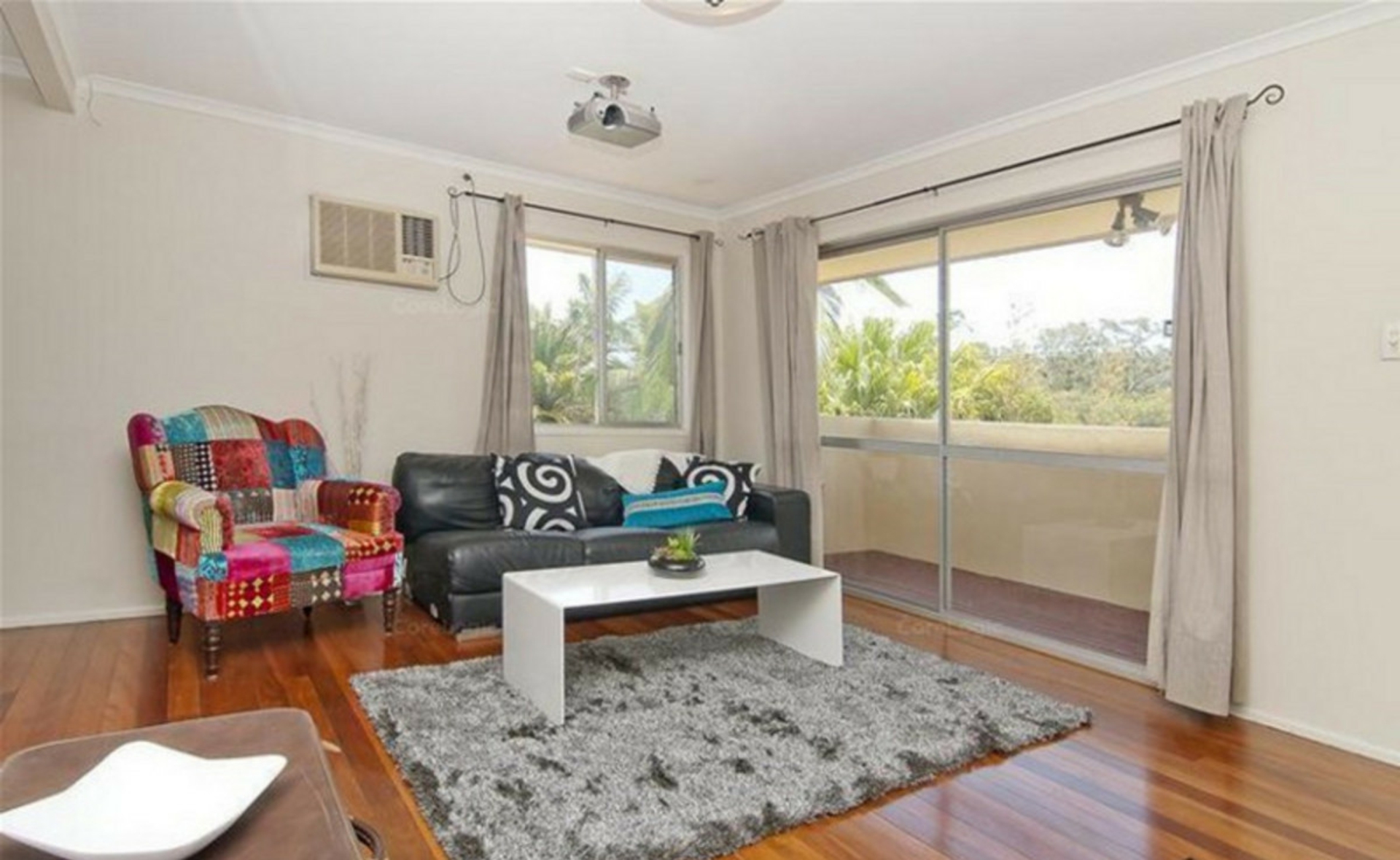 91 Barbaralla Drive, SPRINGWOOD