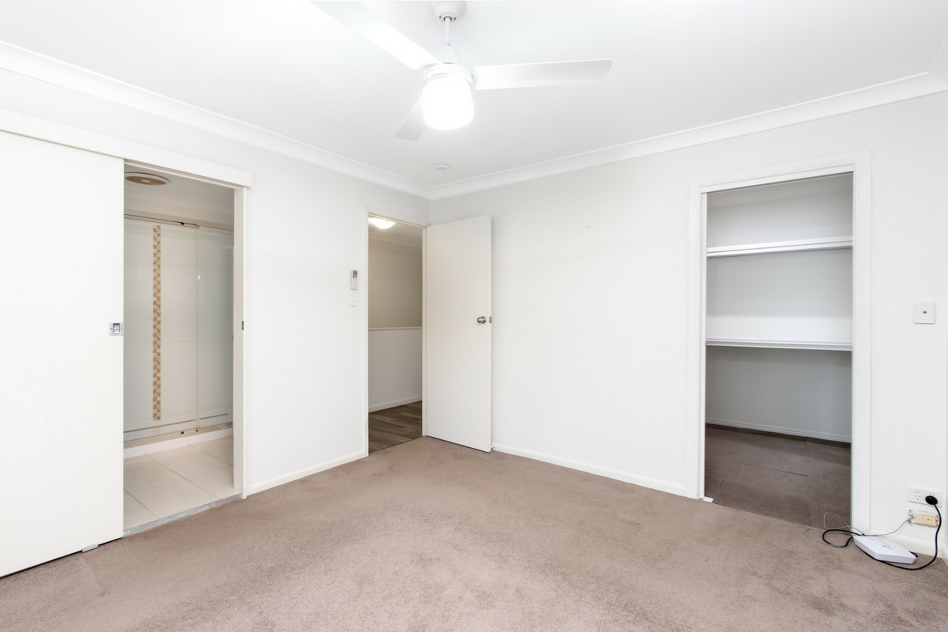 34/3809 Pacific Highway, TANAH MERAH