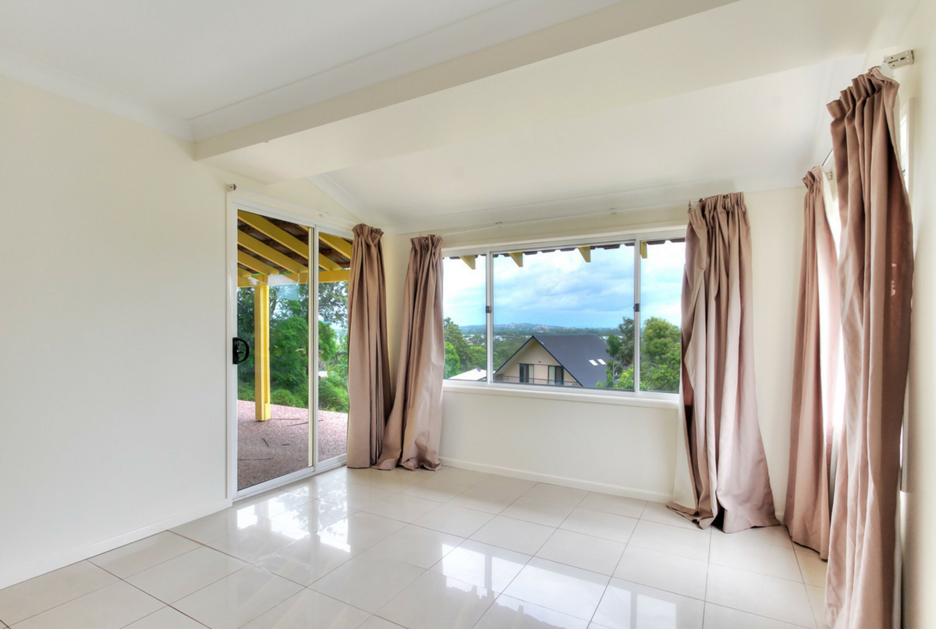 16/22A Watt Street, CORNUBIA