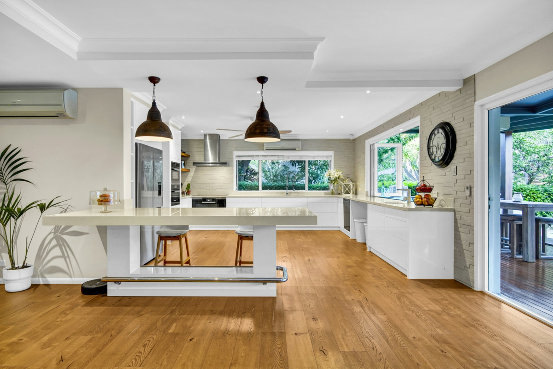 58-64 SOLWAY Crescent, CARBROOK