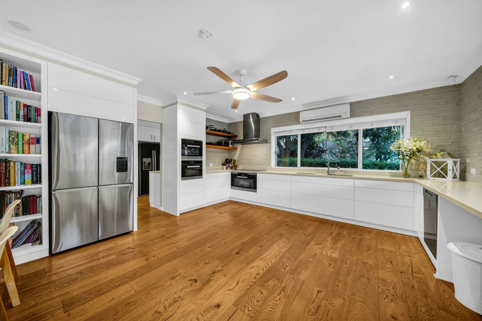 58-64 SOLWAY Crescent, CARBROOK