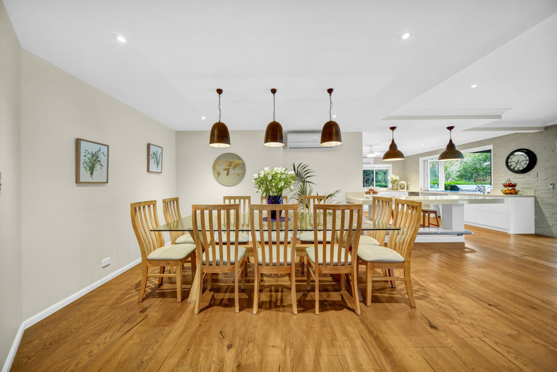 58-64 SOLWAY Crescent, CARBROOK