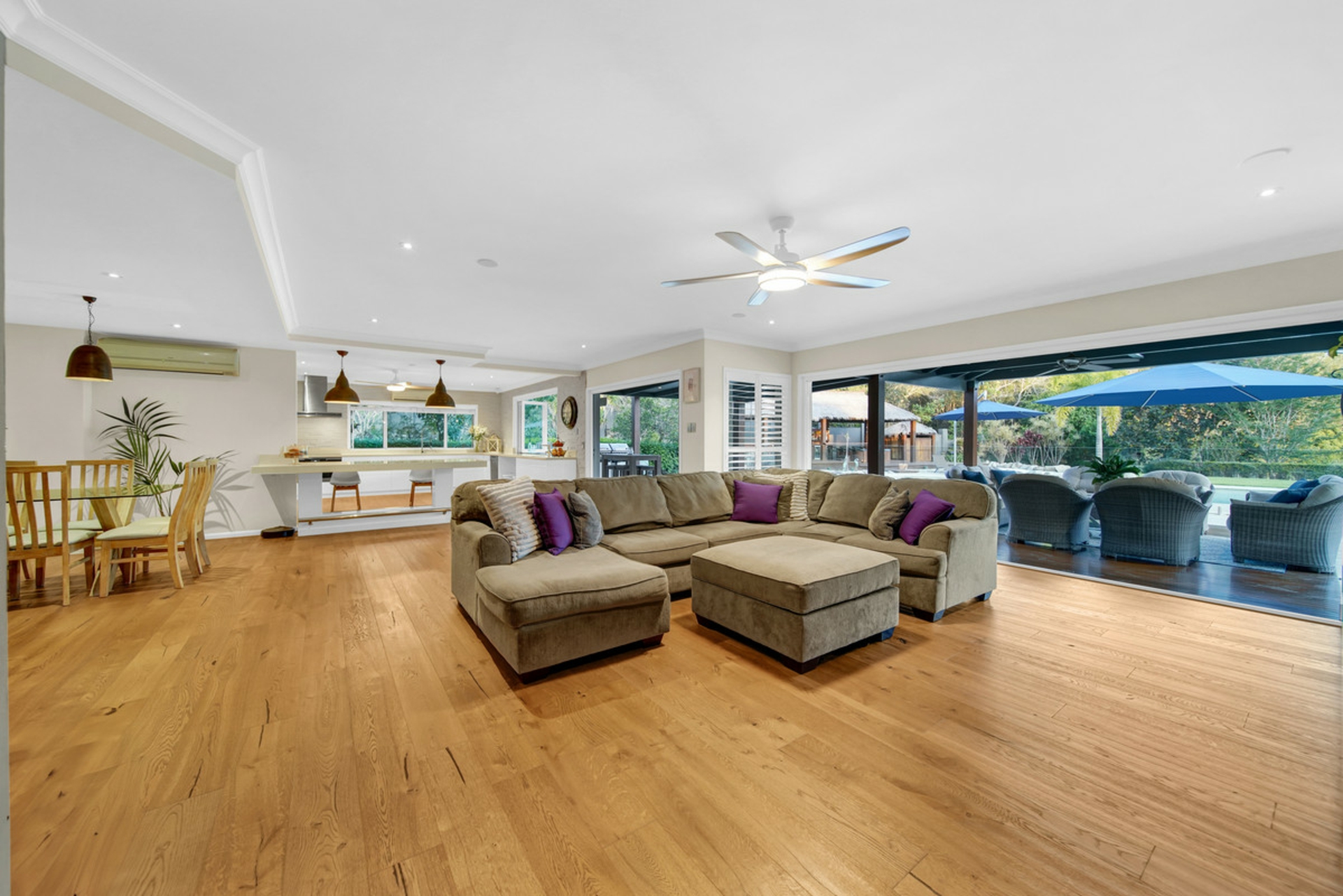 58-64 SOLWAY Crescent, CARBROOK
