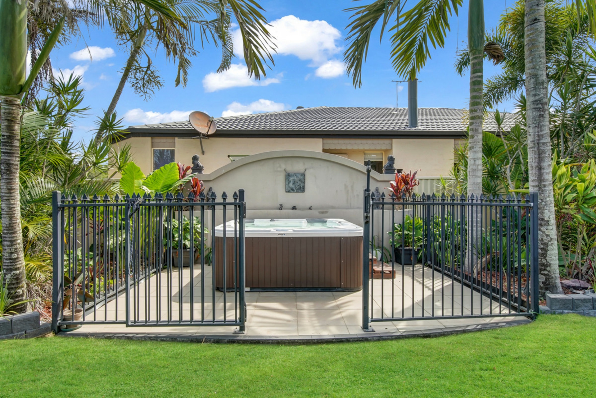 68 Saint Andrews Drive, CORNUBIA