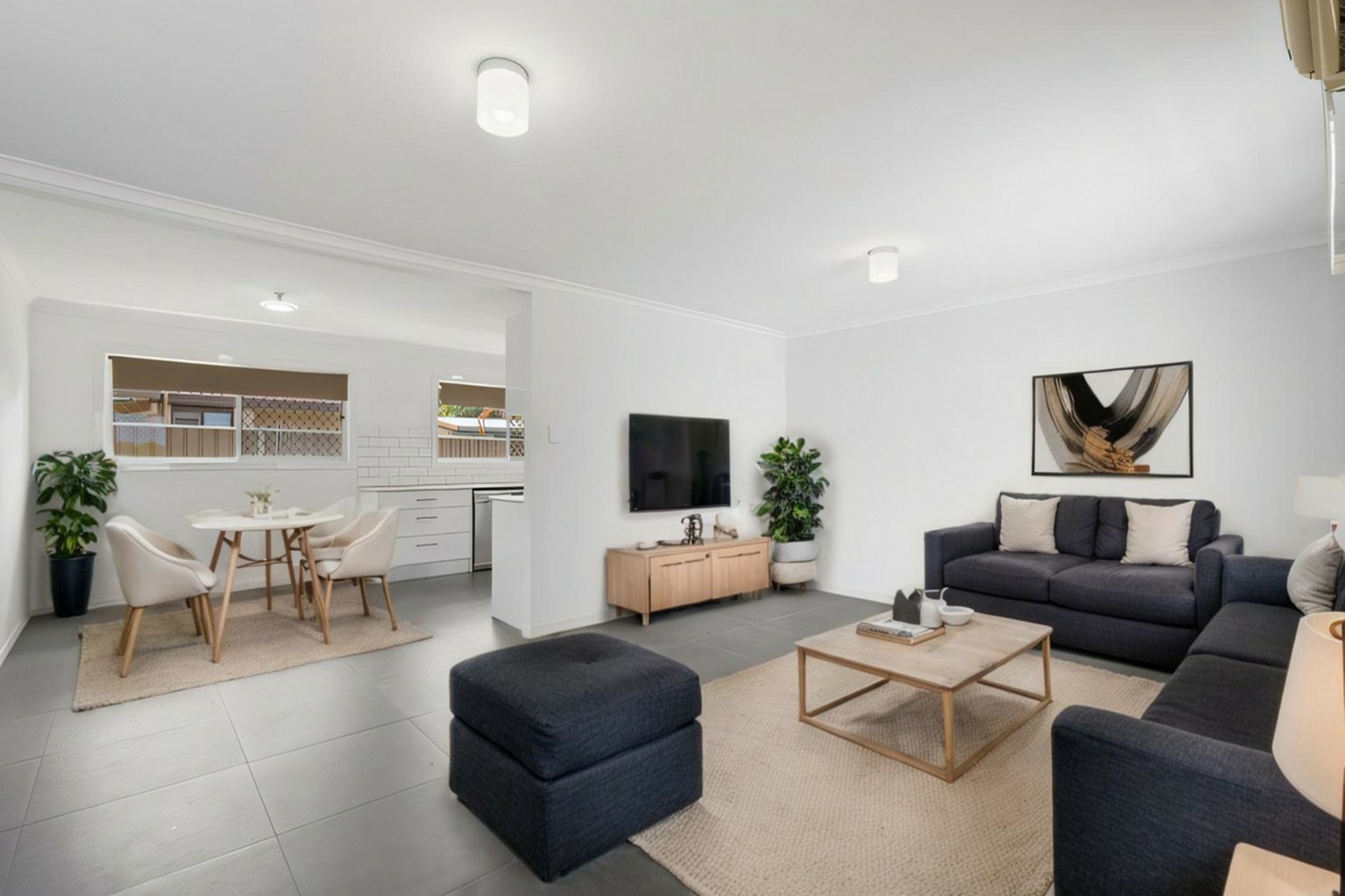 56 Paradise Road, SLACKS CREEK
