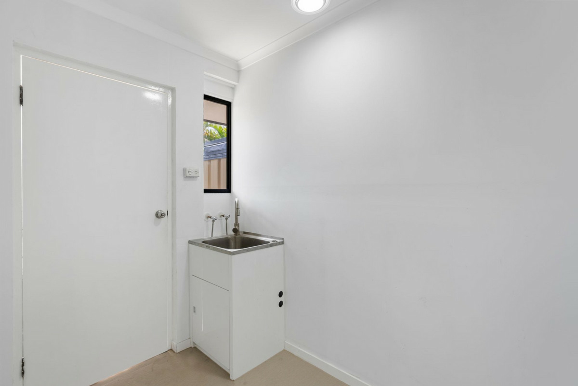 56 Paradise Road, SLACKS CREEK