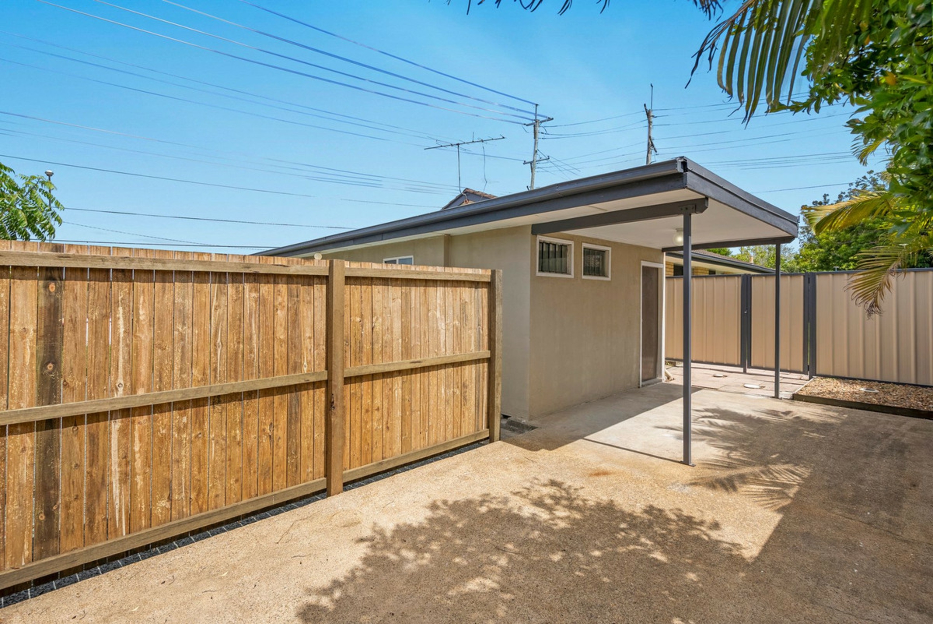 56 Paradise Road, SLACKS CREEK