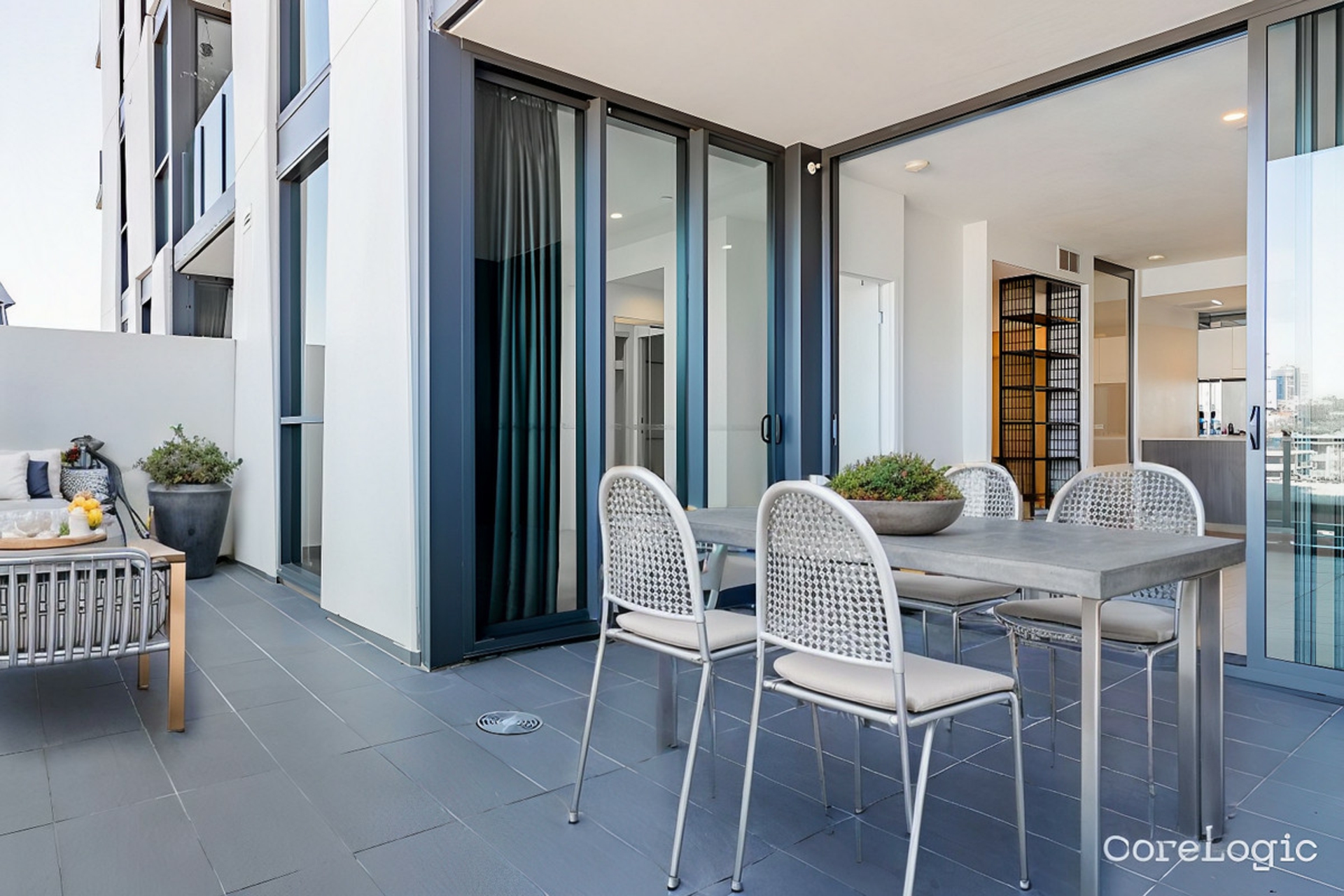 612/2-4 Edmondstone Street, SOUTH BRISBANE