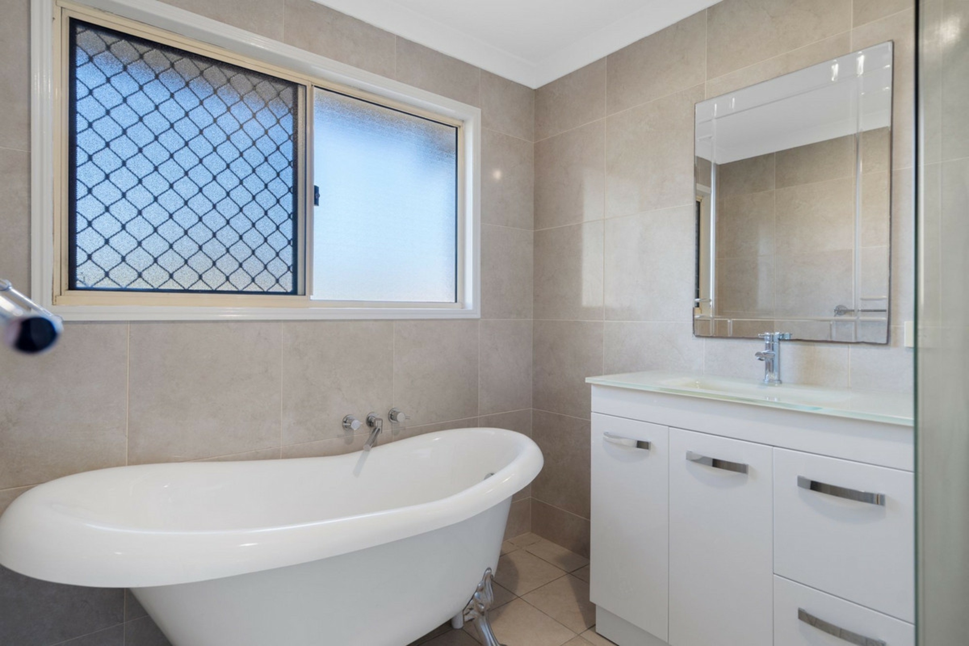 11/10 Adrian Place, WISHART