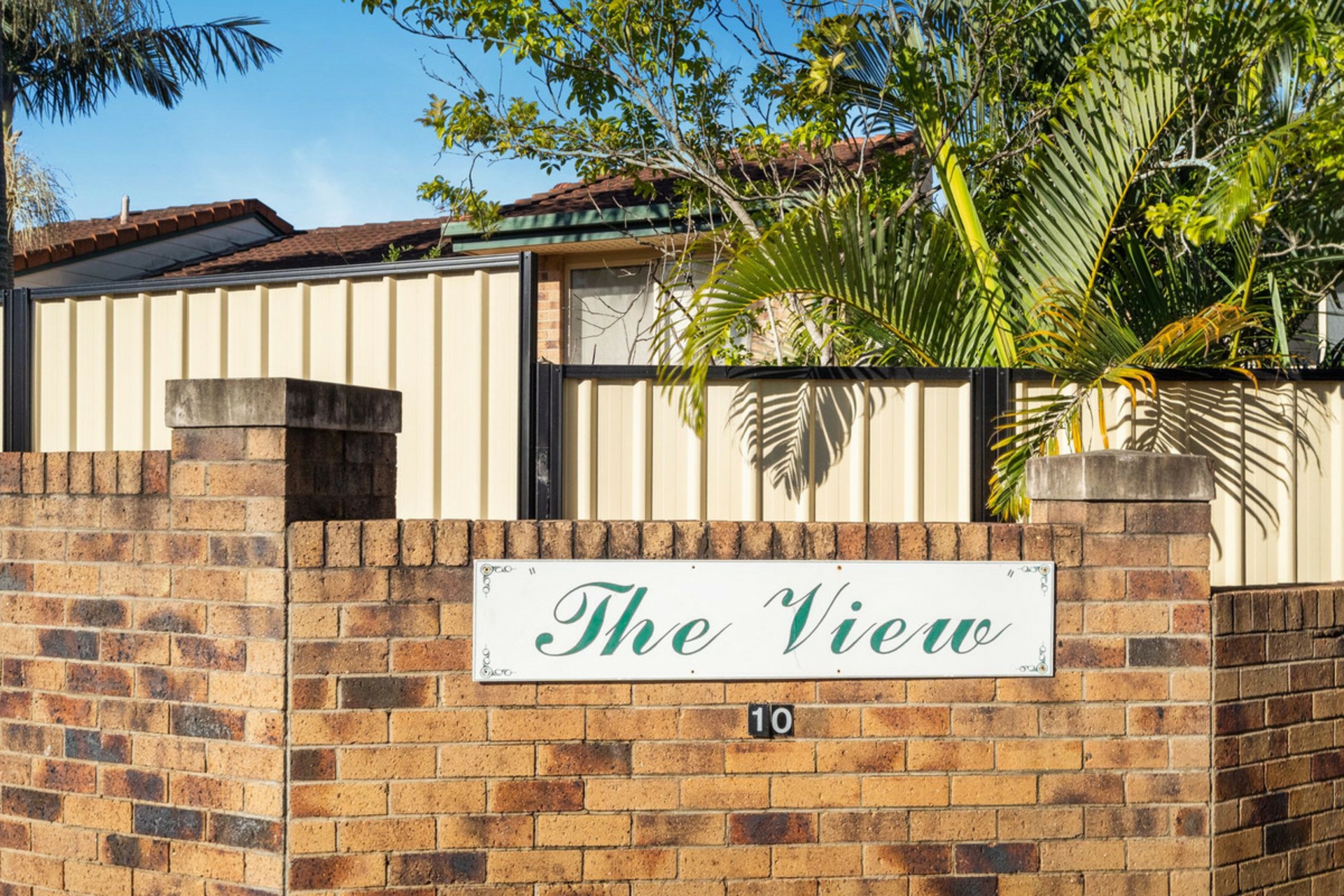 11/10 Adrian Place, WISHART