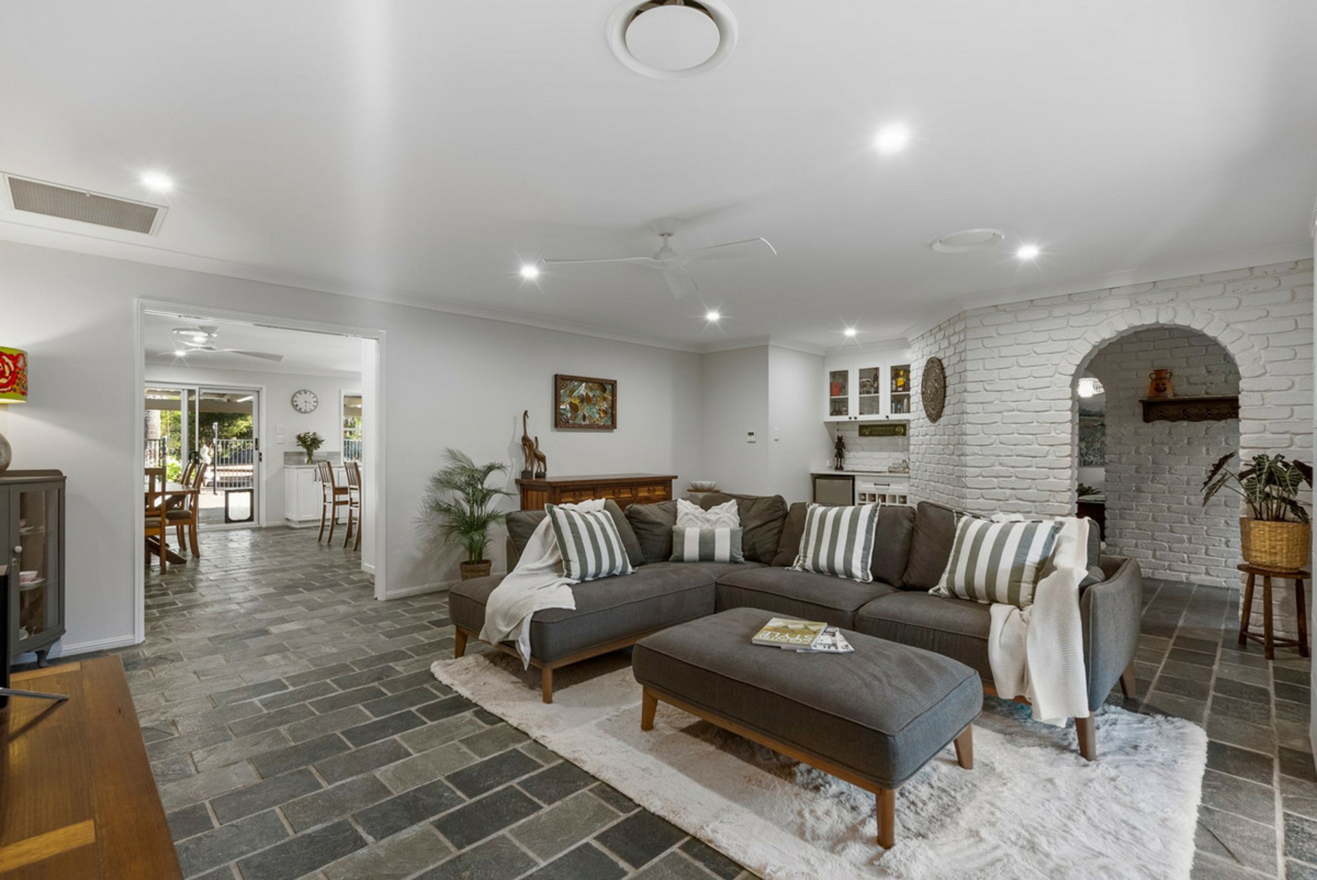 21 - 27 Kilkenny Street, CORNUBIA