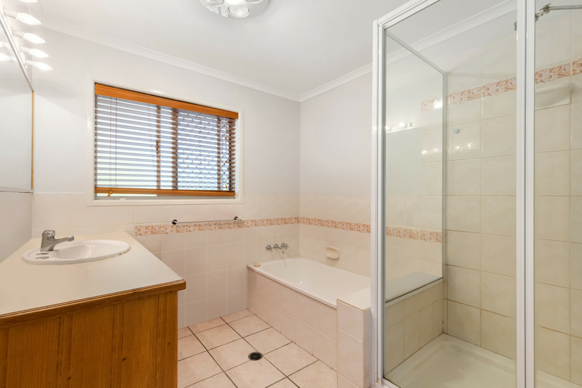 5 Koomba Street — photo 16 of 20