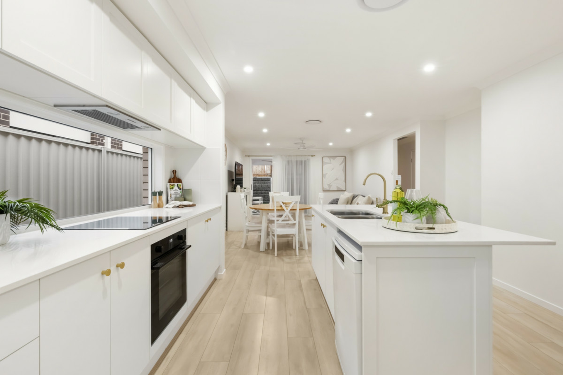 7 Glenthorne Street — photo from LJ Hooker Shailer Park