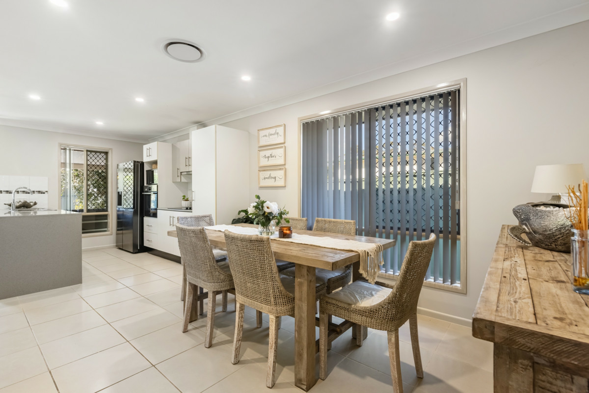 7 Willowie Crescent — photo 5 of 15