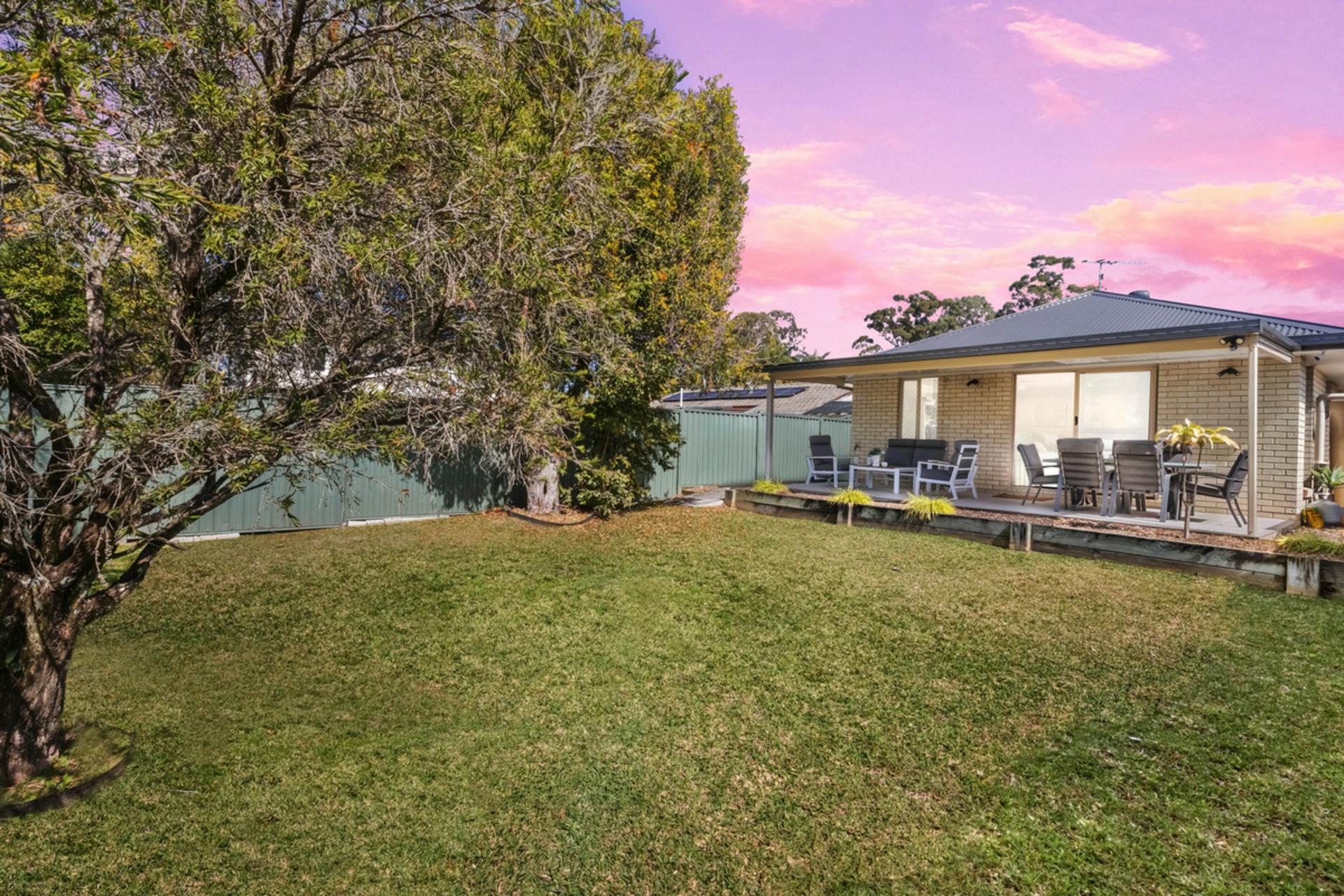 7 Willowie Crescent — photo 6 of 15