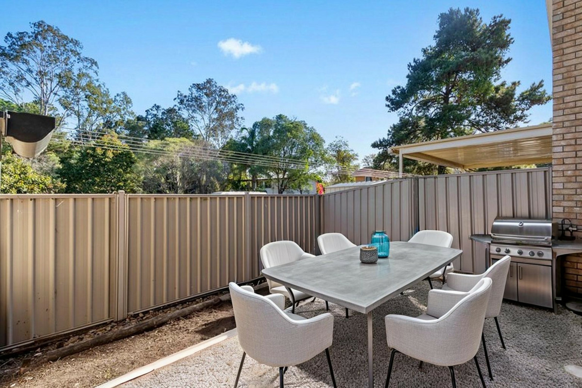 15/15 Daisy Hill Road — photo 12 of 19