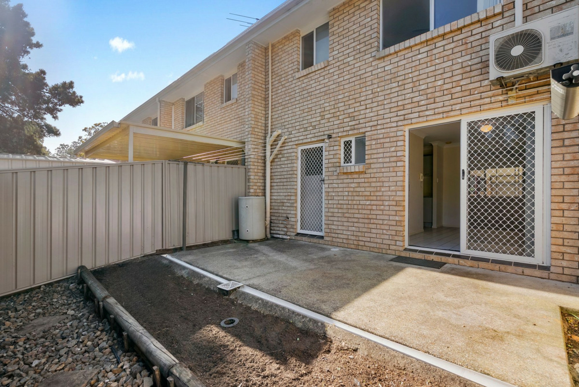 15/15 Daisy Hill Road — photo 13 of 19