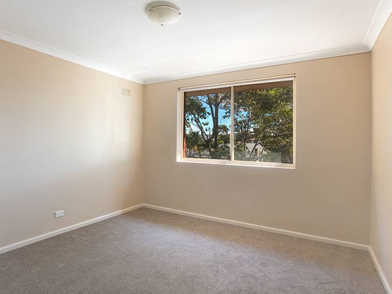 9/11 Lovett Street, MANLY VALE