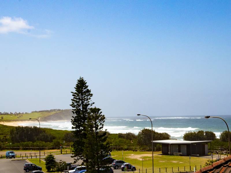 12/84-88 Dee Why Parade, DEE WHY