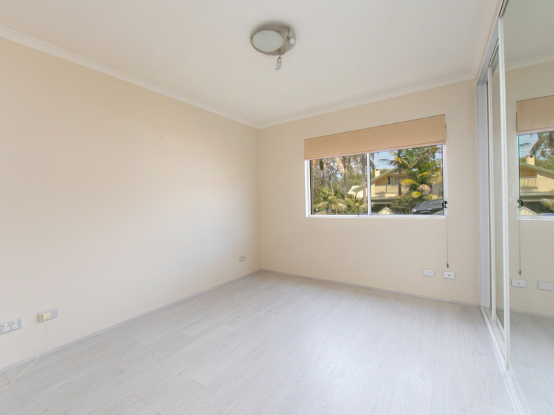 2/1-5 Collaroy Street, COLLAROY