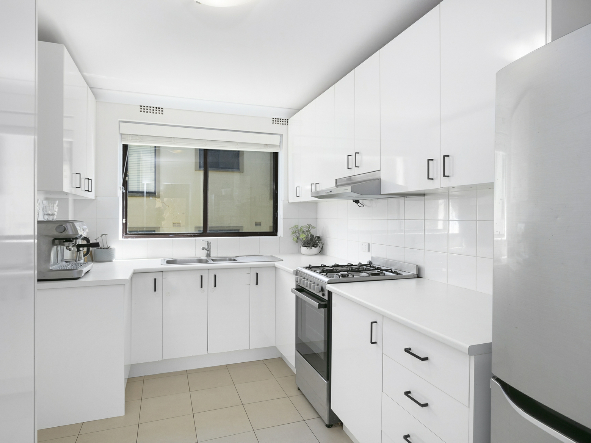 2/41-45 Delmar Parade, DEE WHY