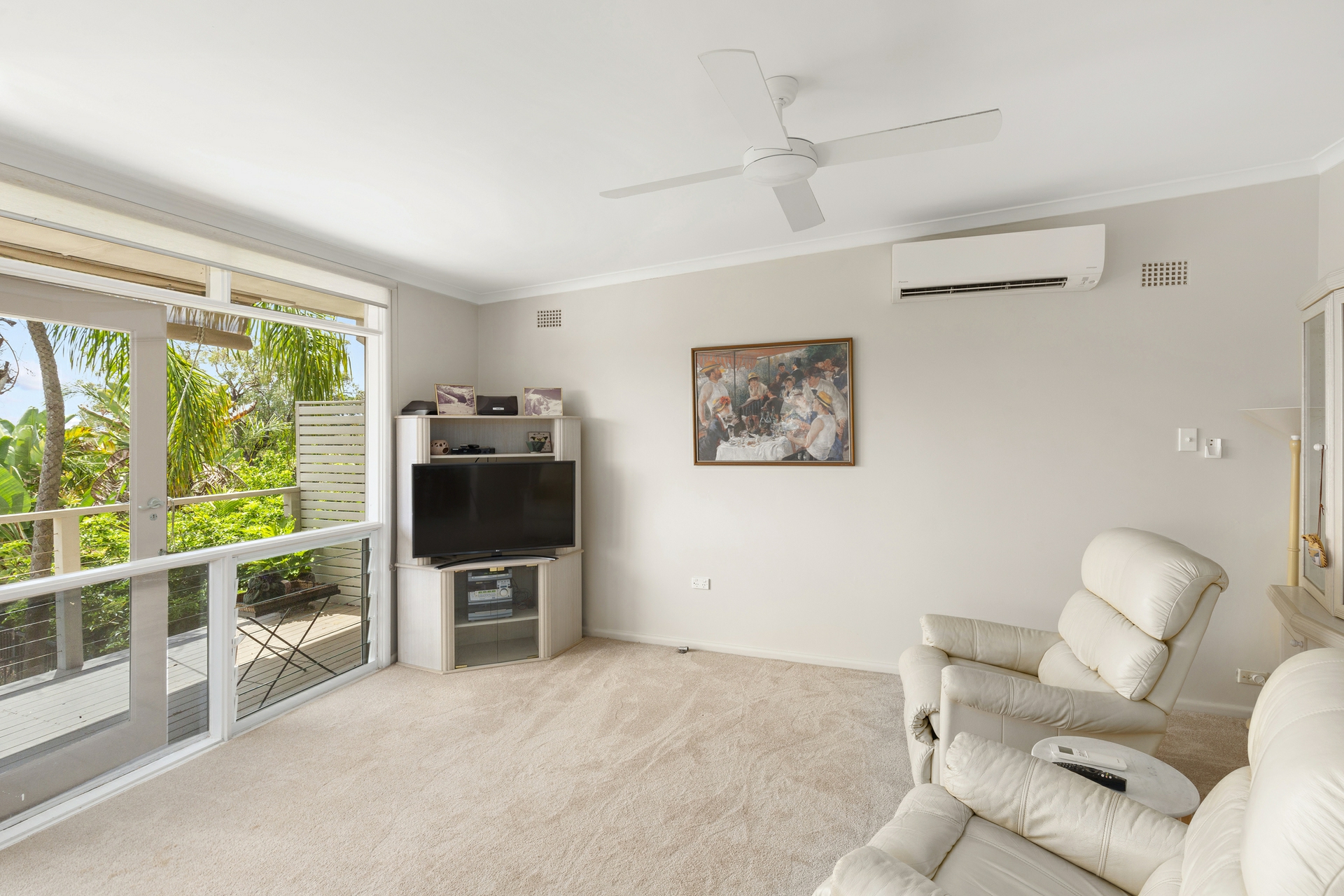 6 Carlisle Street Wheeler Heights NSW Property Details LJ Hooker