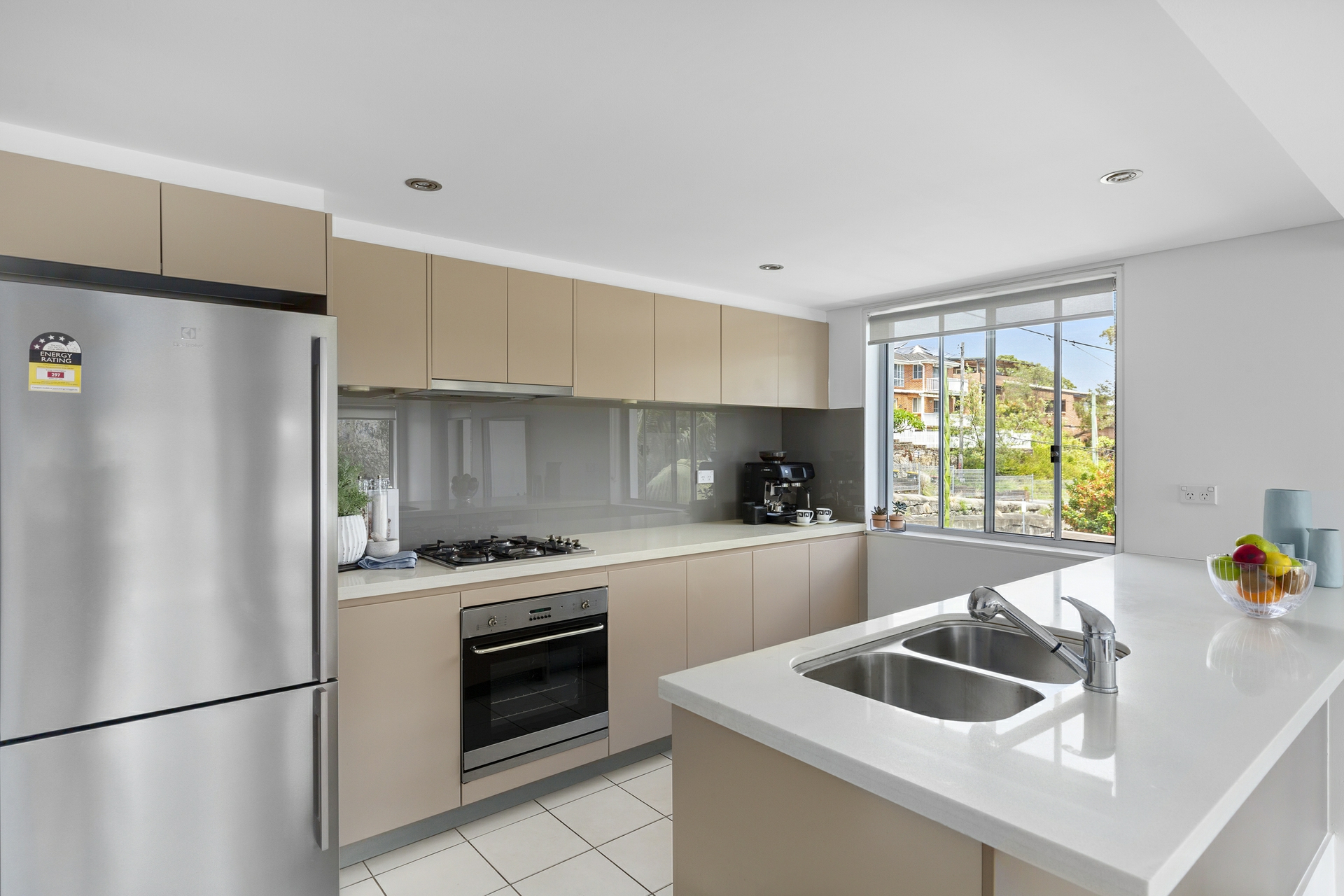 9/19-23 Delmar Parade Dee Why NSW - Property Details - LJ Hooker