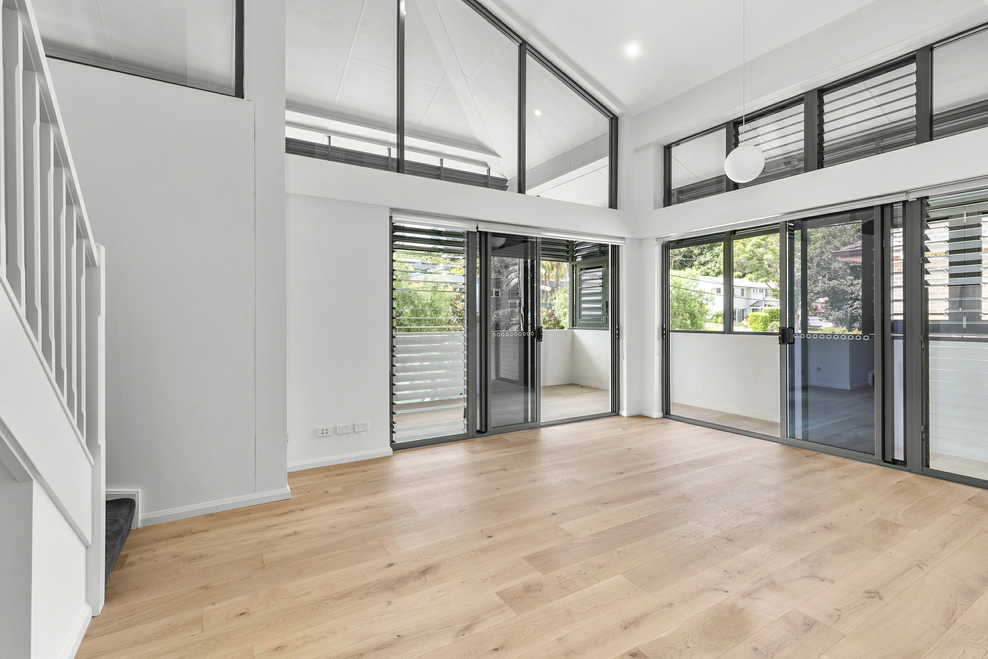 16/21-23 Brookvale Avenue, BROOKVALE