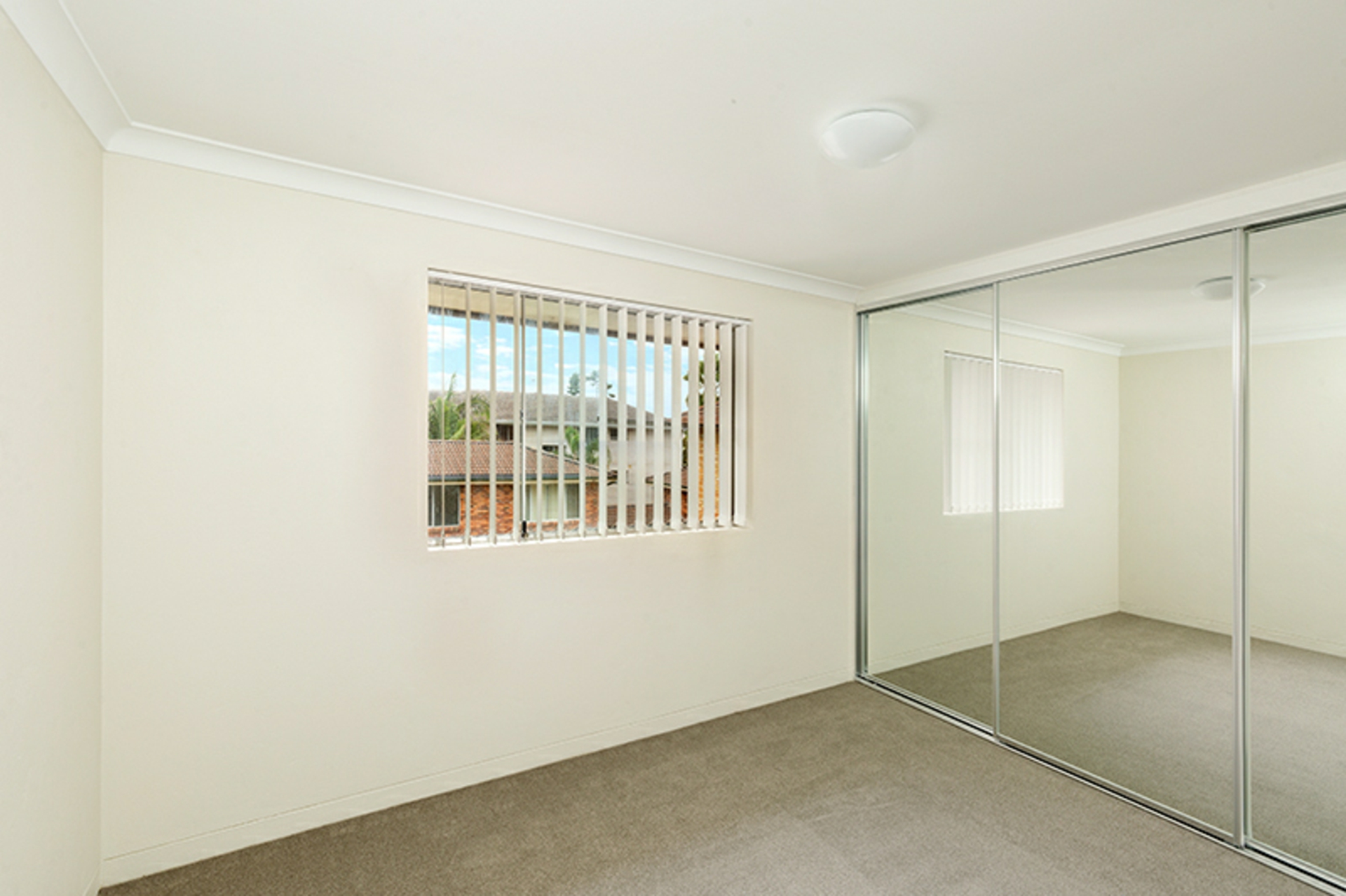 19/9 Stuart Street, COLLAROY