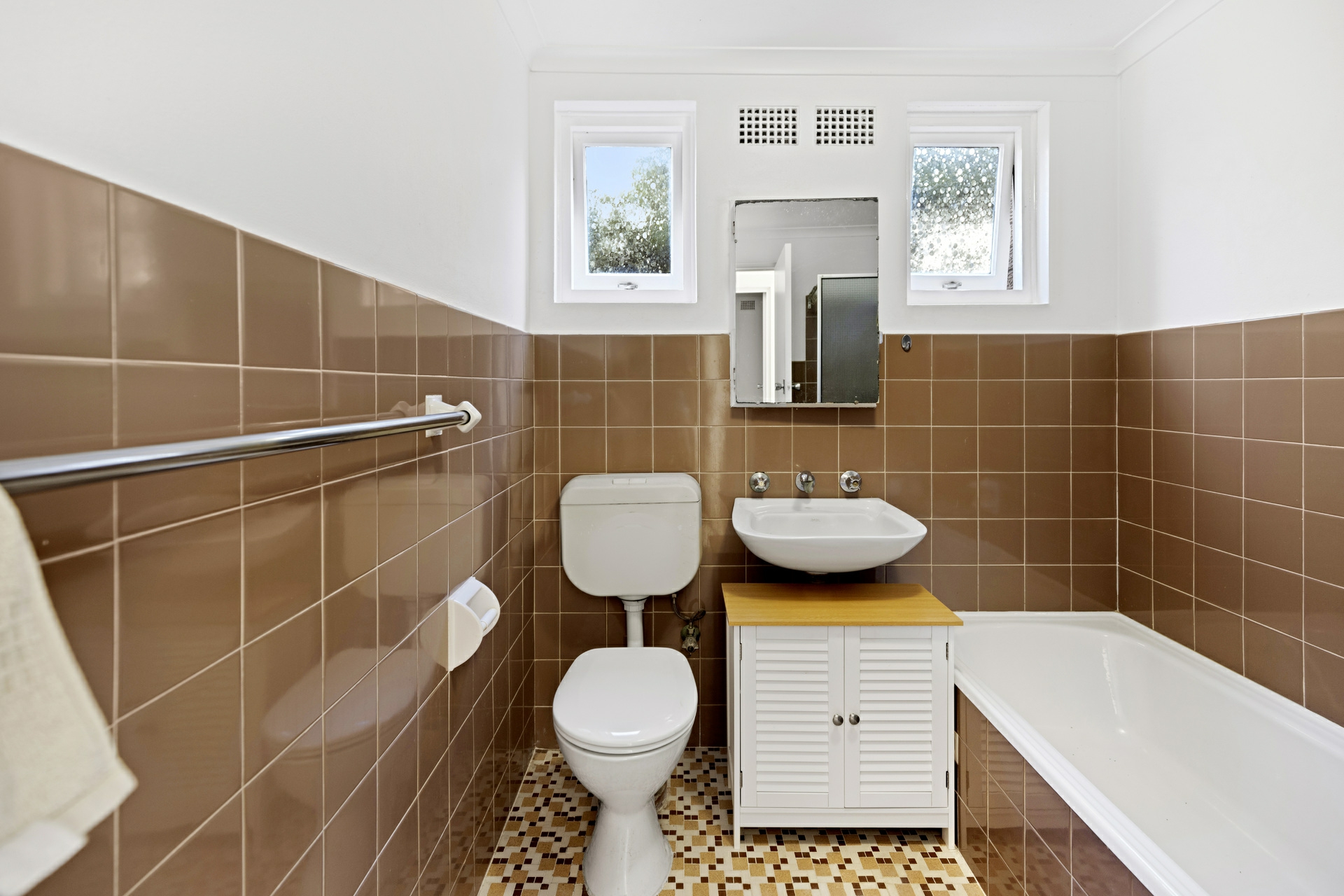 1/19-21 Stewart Avenue, CURL CURL