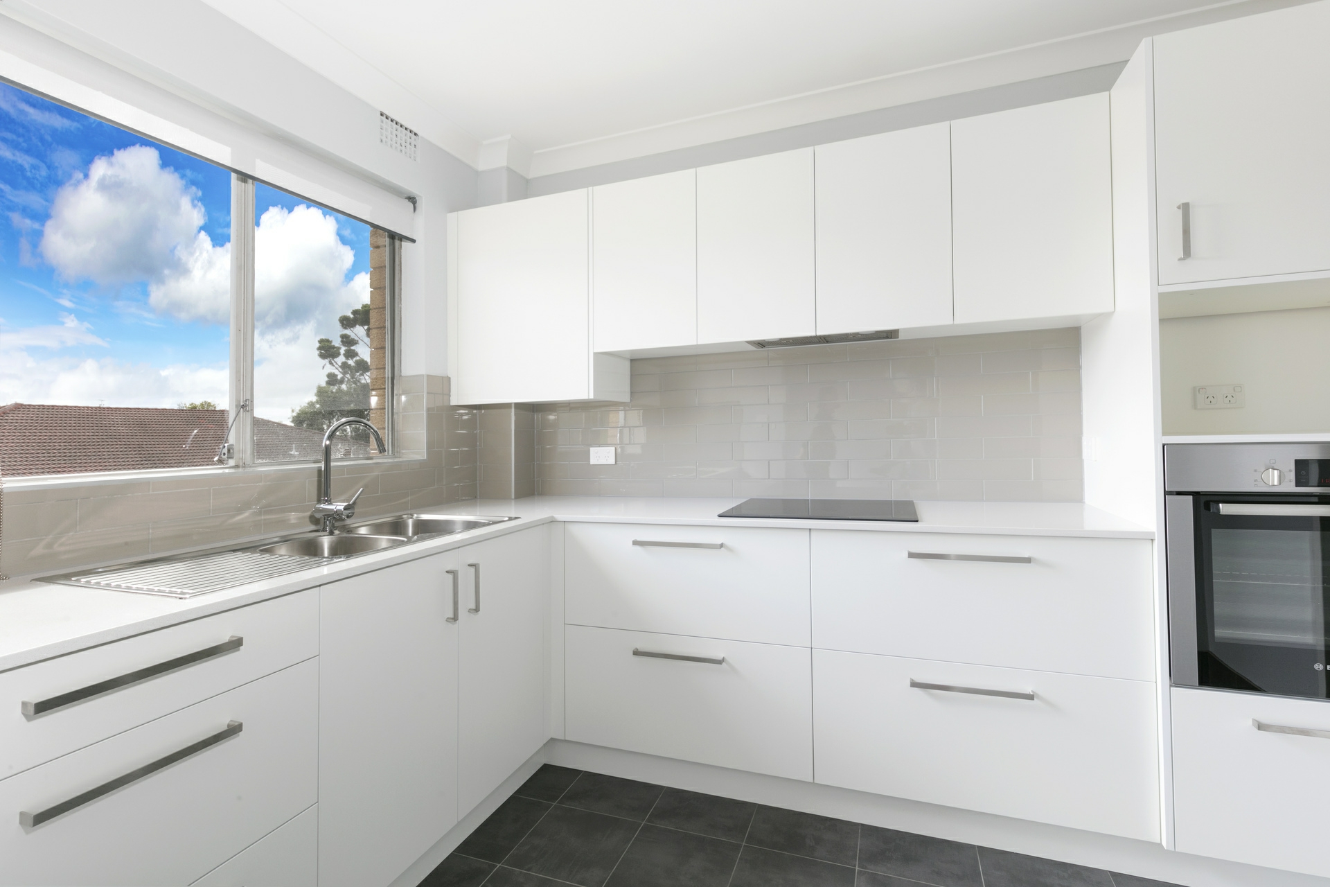 16/40 The Crescent, DEE WHY
