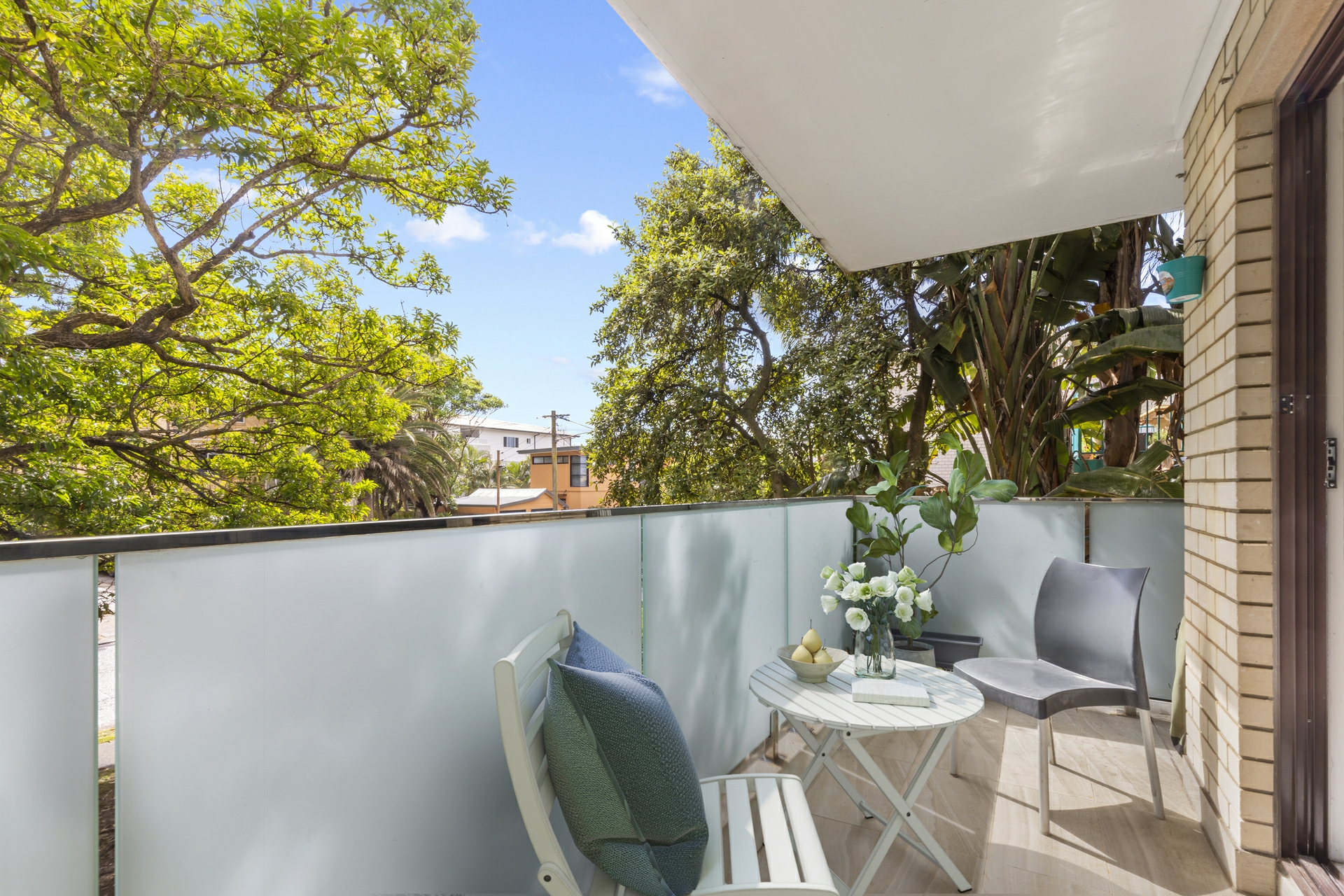 3/6 Stuart Street — photo 3 of 7