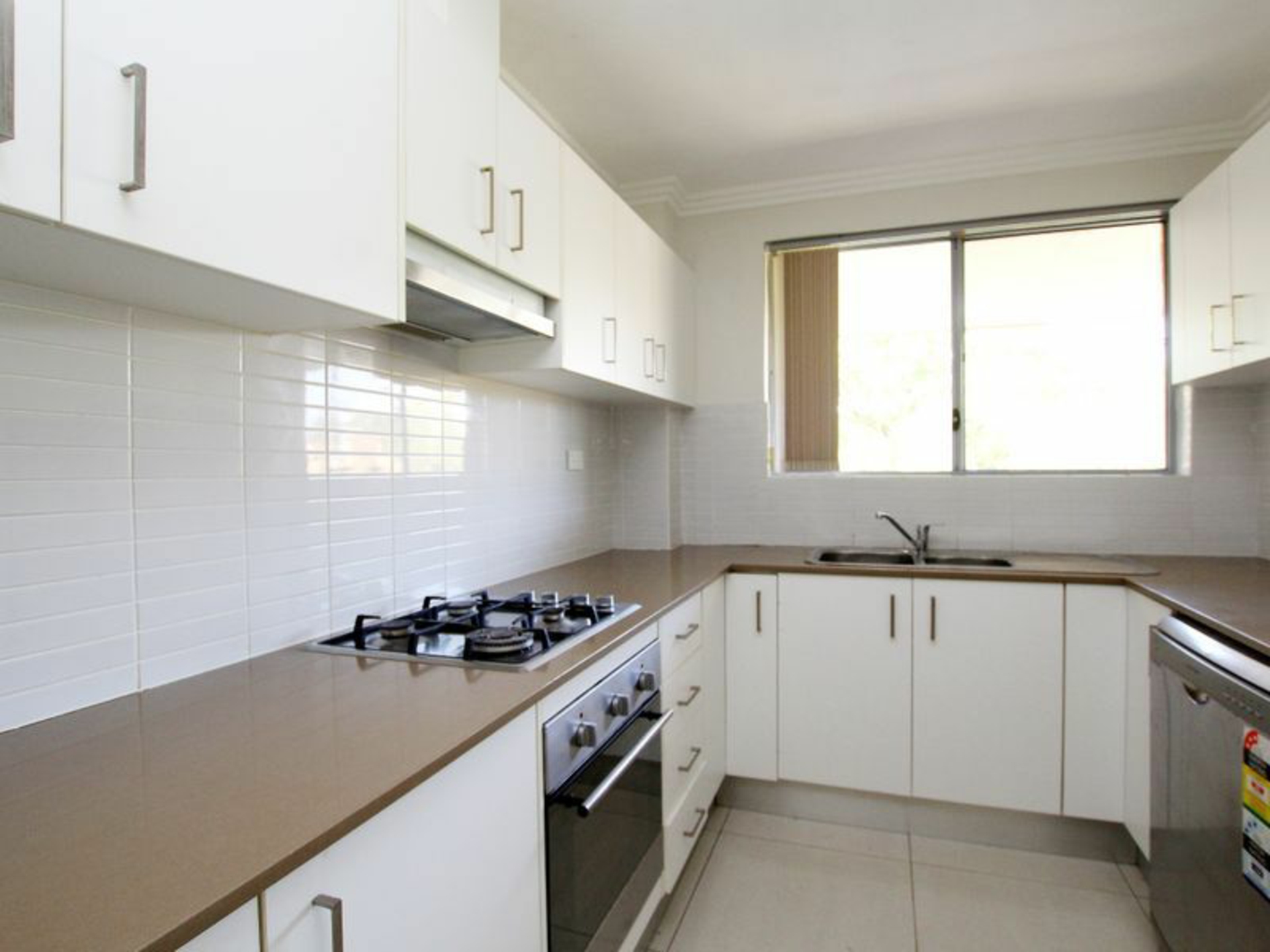 4/50-54 Third Ave, CAMPSIE