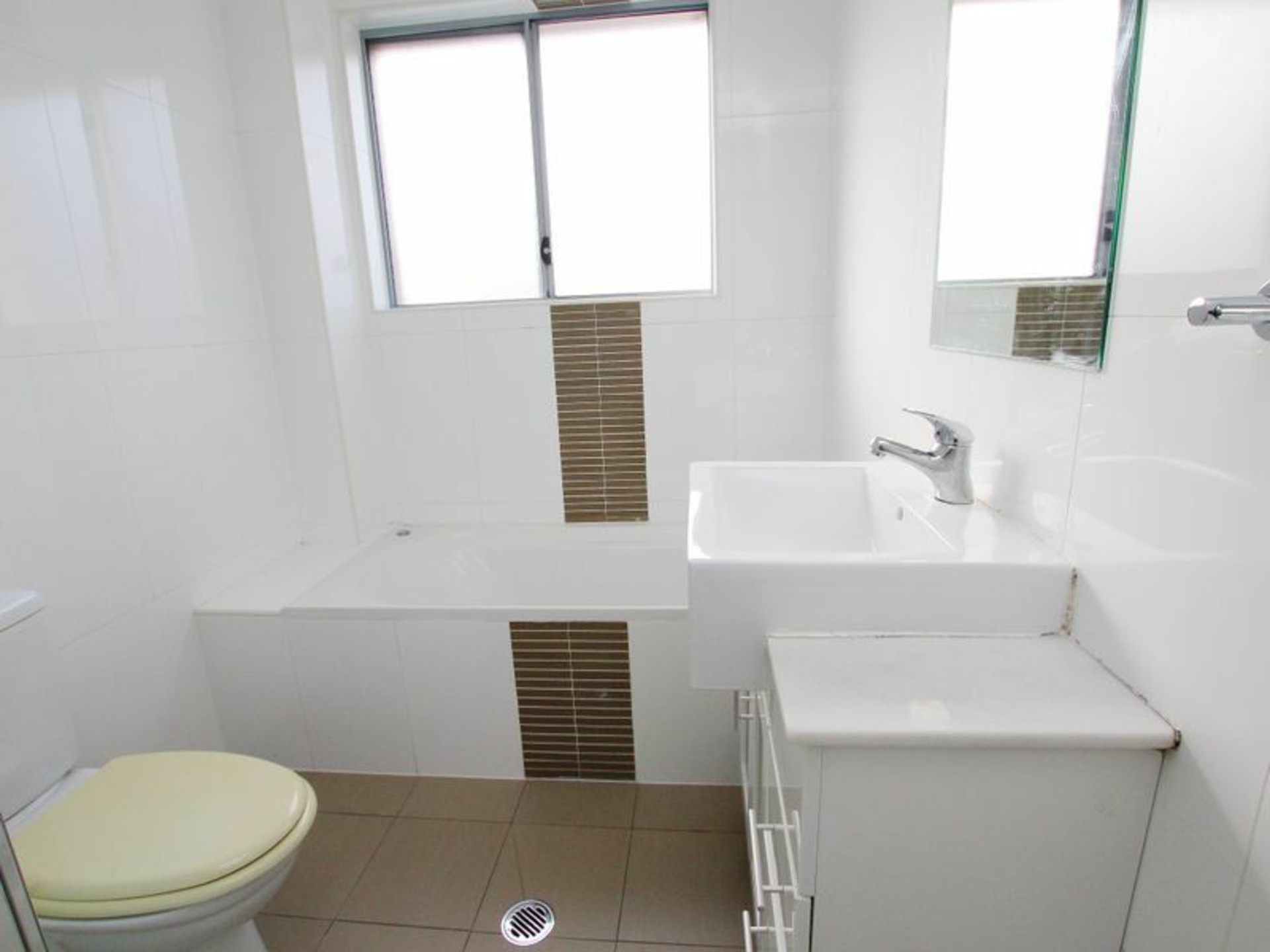 4/50-54 Third Ave, CAMPSIE