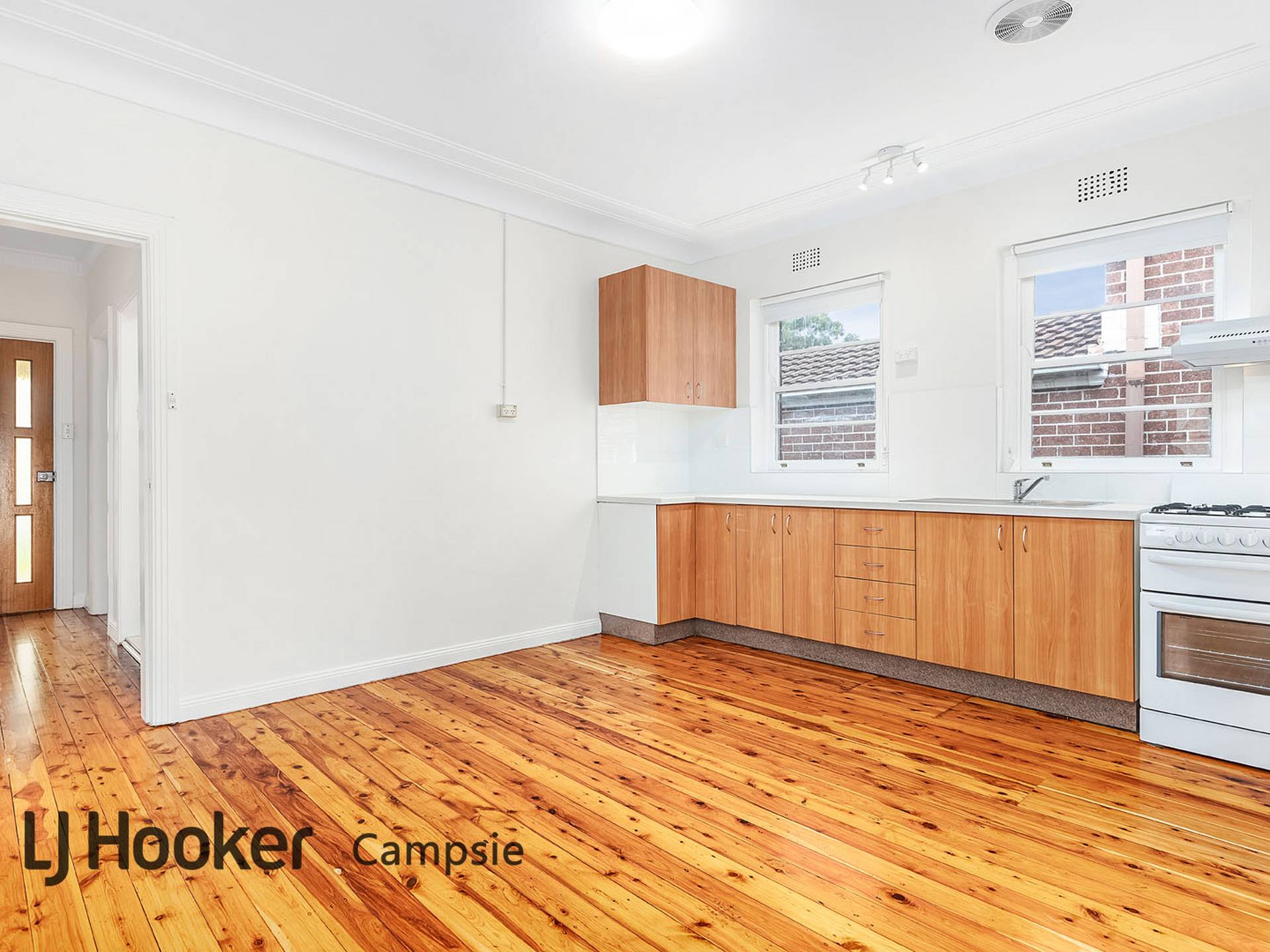 9 Karingal Street, KINGSGROVE