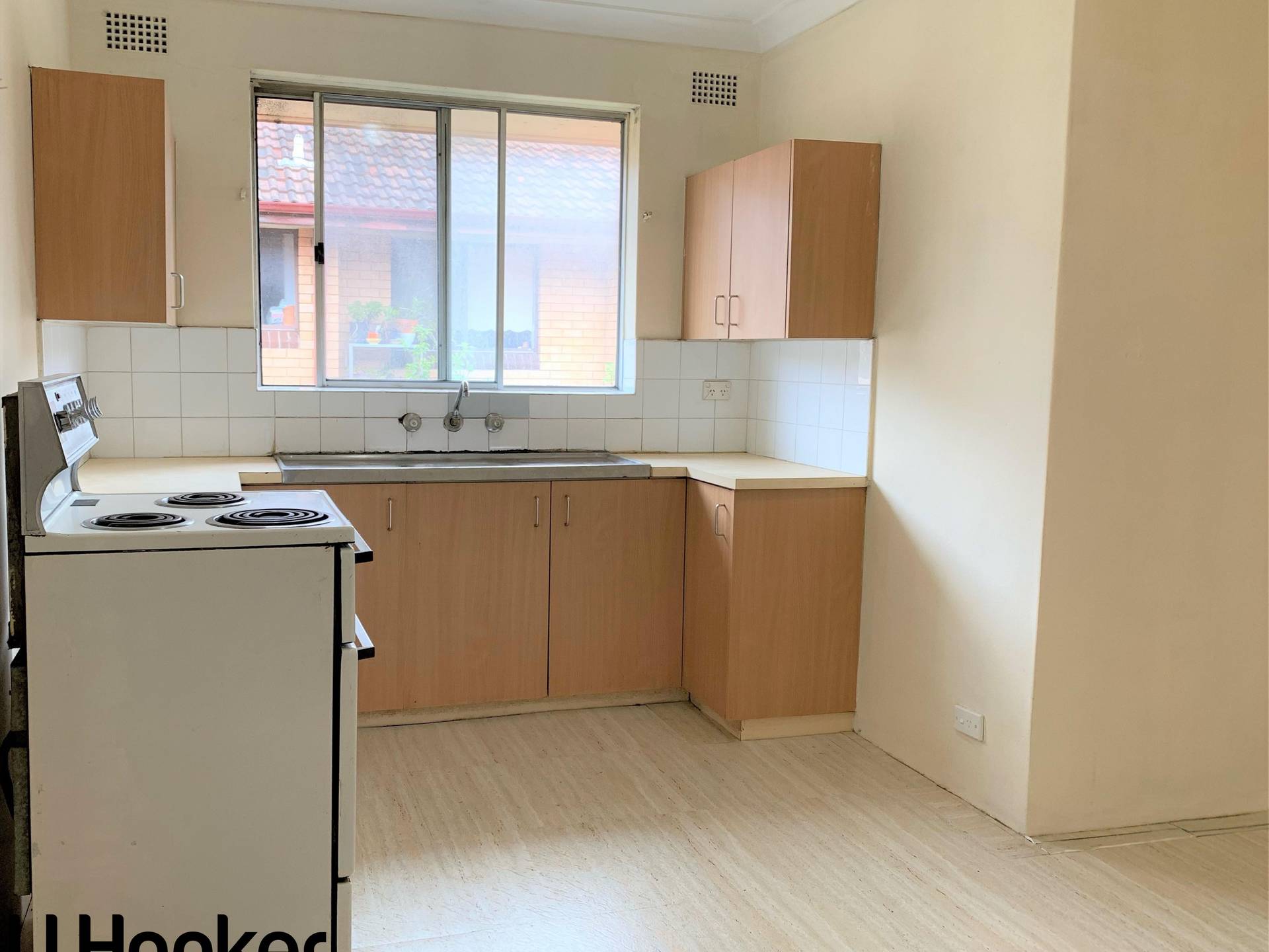 6/98 Clissold Parade, CAMPSIE