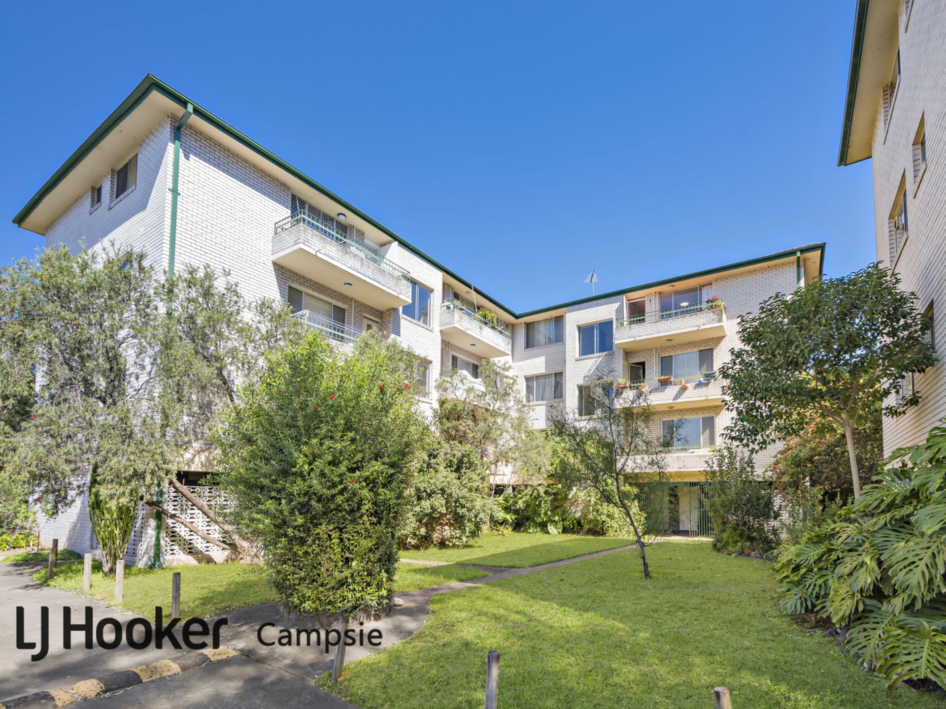 48/31-33 First Avenue, Campsie