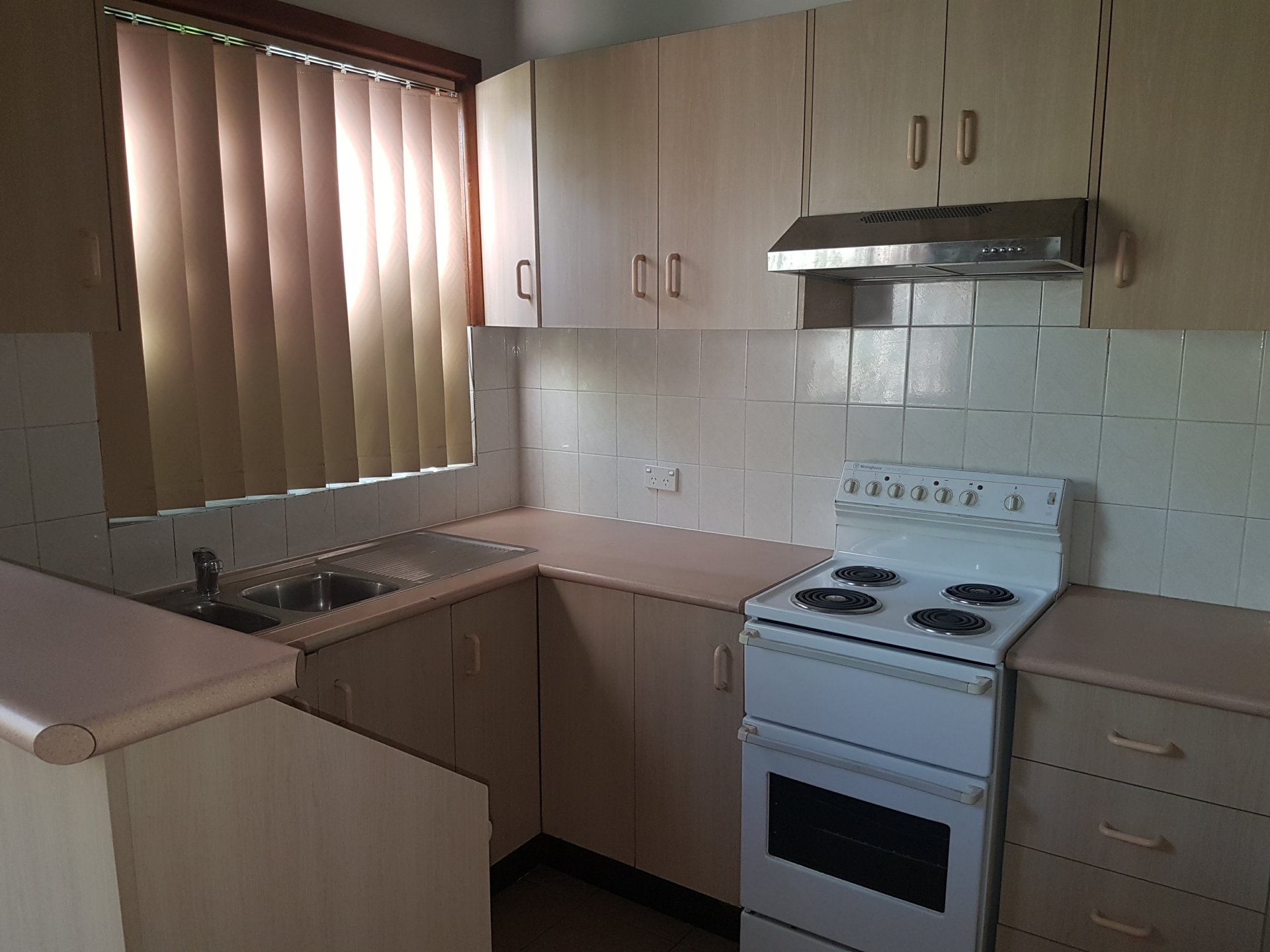 1/36 South Pde — photo 2 of 5