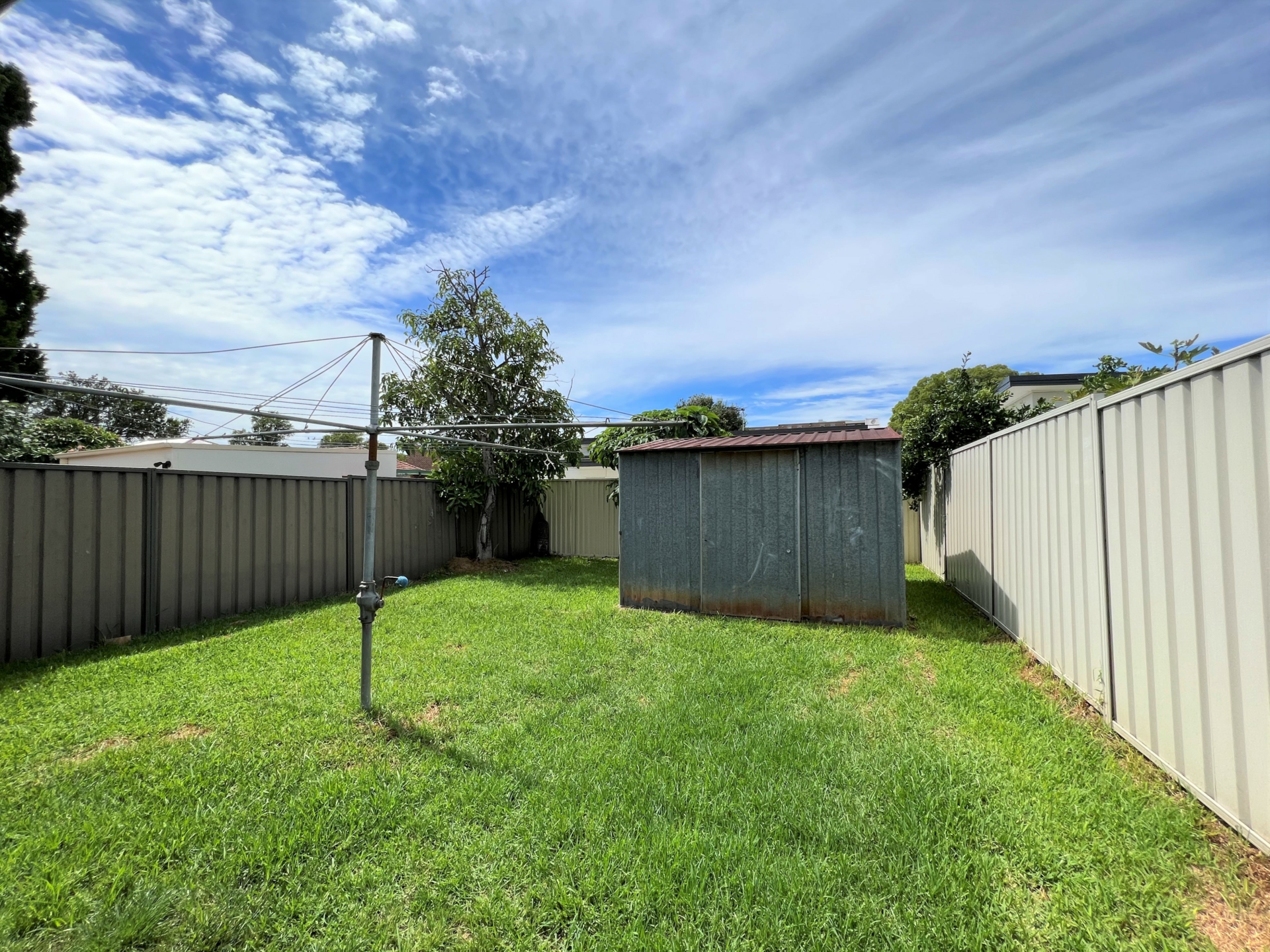 5 Ward Ave, CANTERBURY