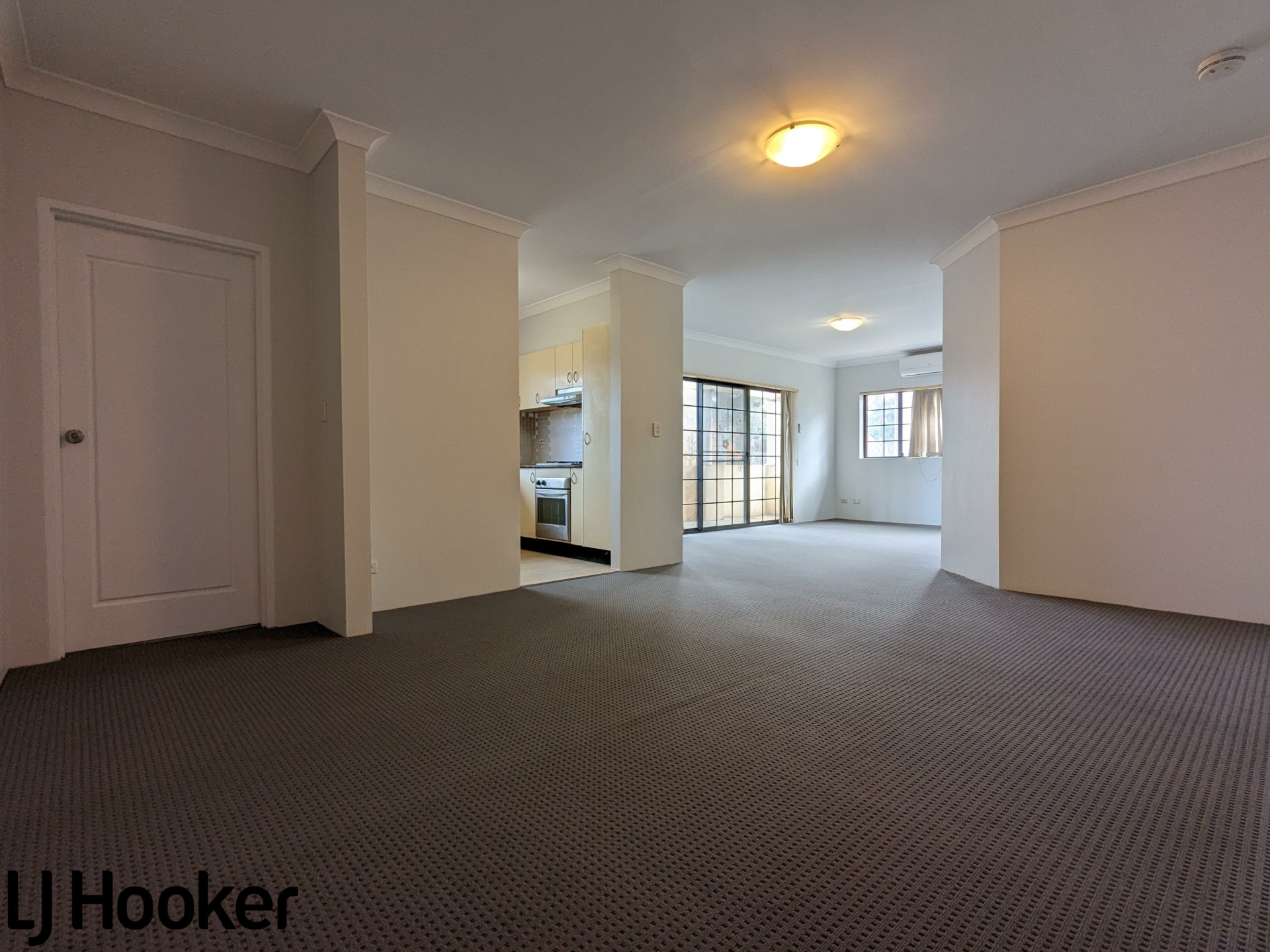 8/24-25 South Parade, CAMPSIE